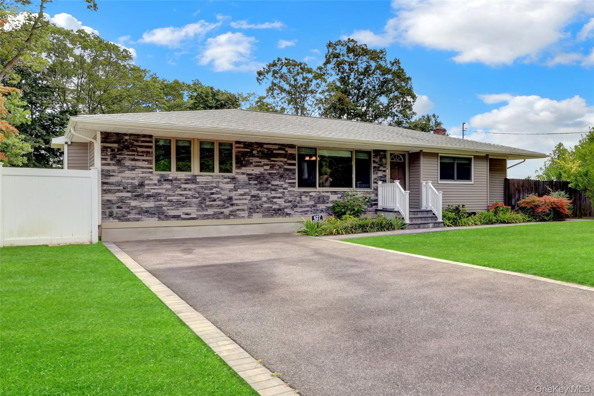 627 Sycamore Avenue, Bohemia, NY 11716