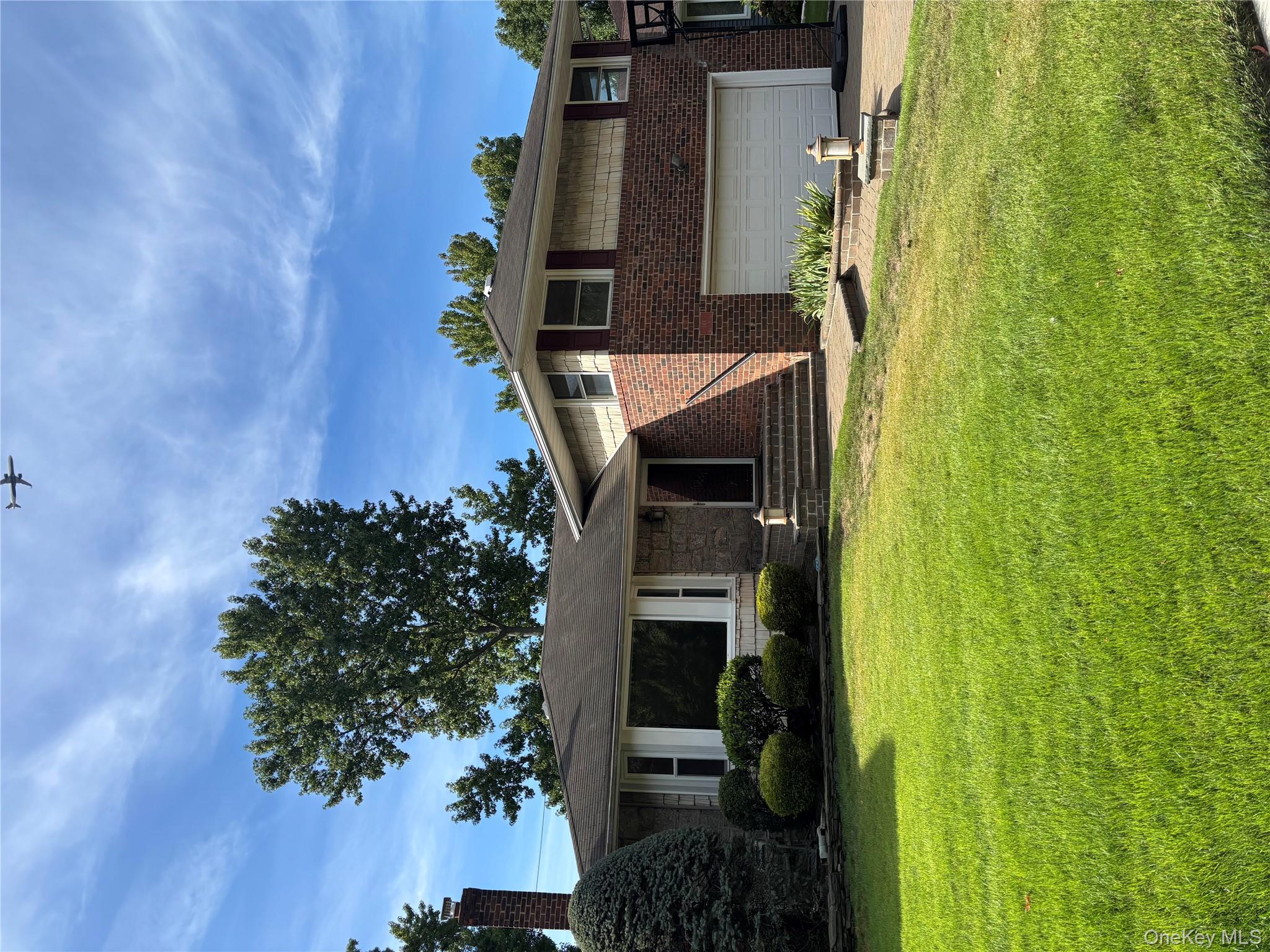 144 Asbury Avenue, Carle Place, NY 11514