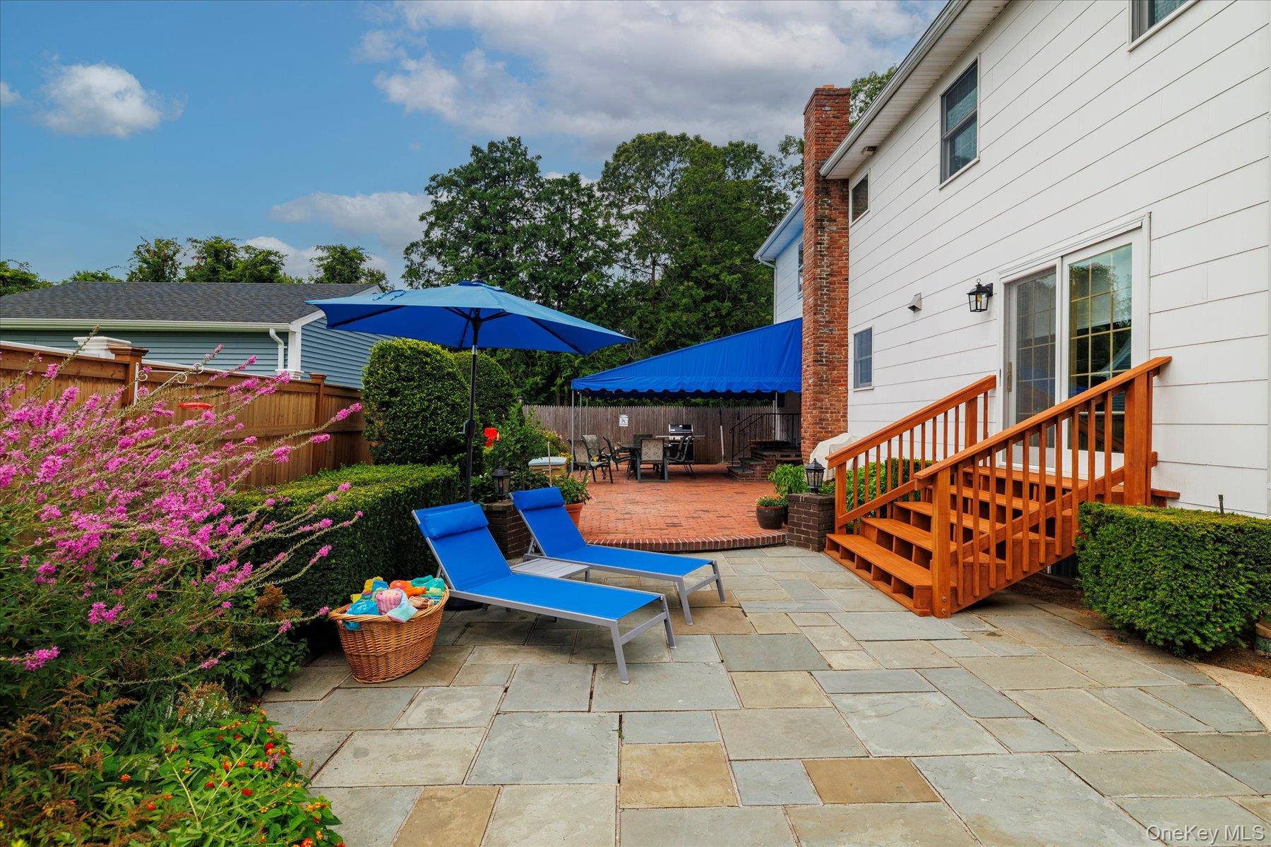 14 Olive Court, Rockville Centre, NY 11570