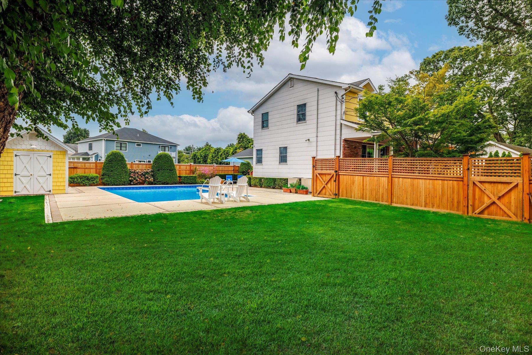 14 Olive Court, Rockville Centre, NY 11570