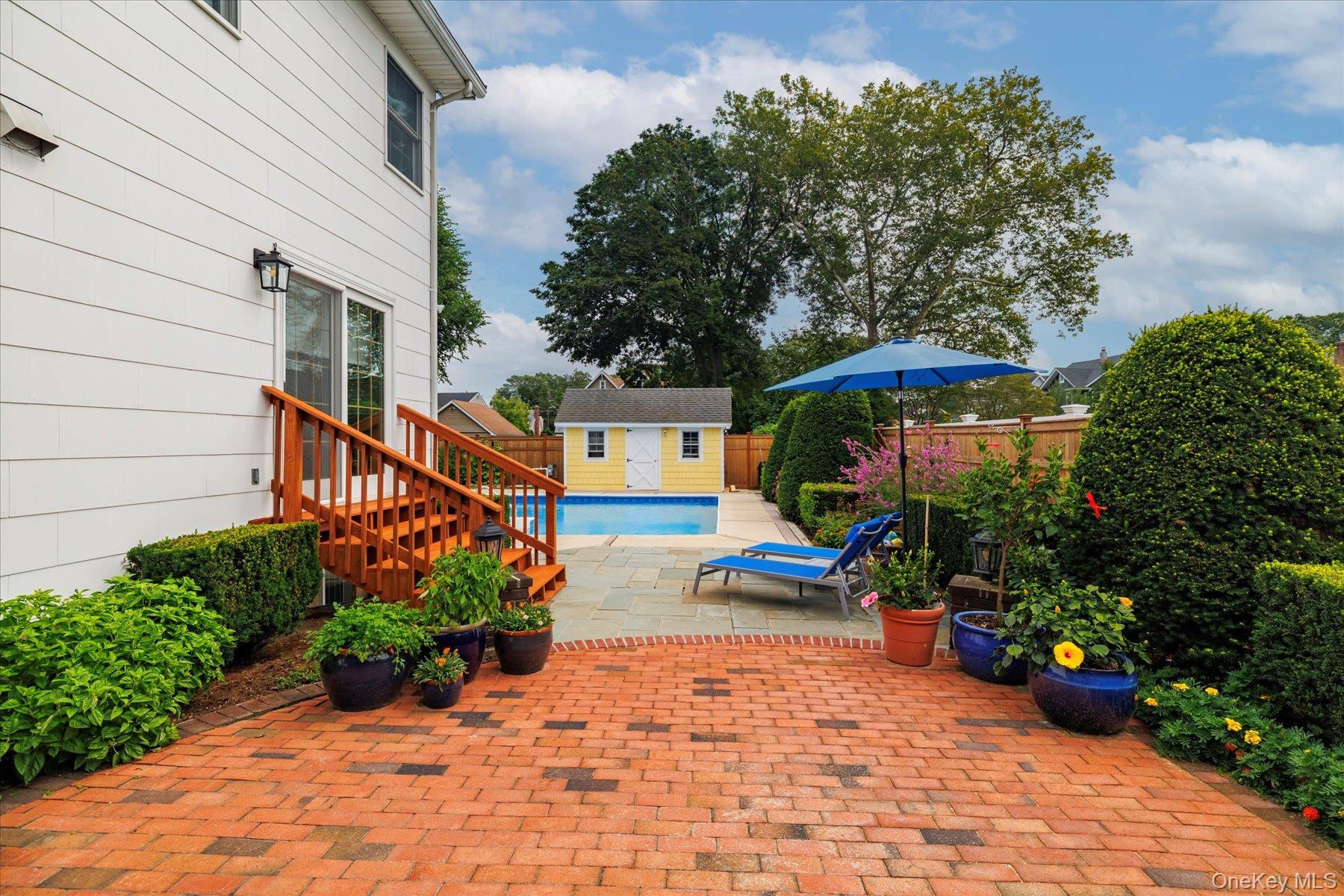 14 Olive Court, Rockville Centre, NY 11570