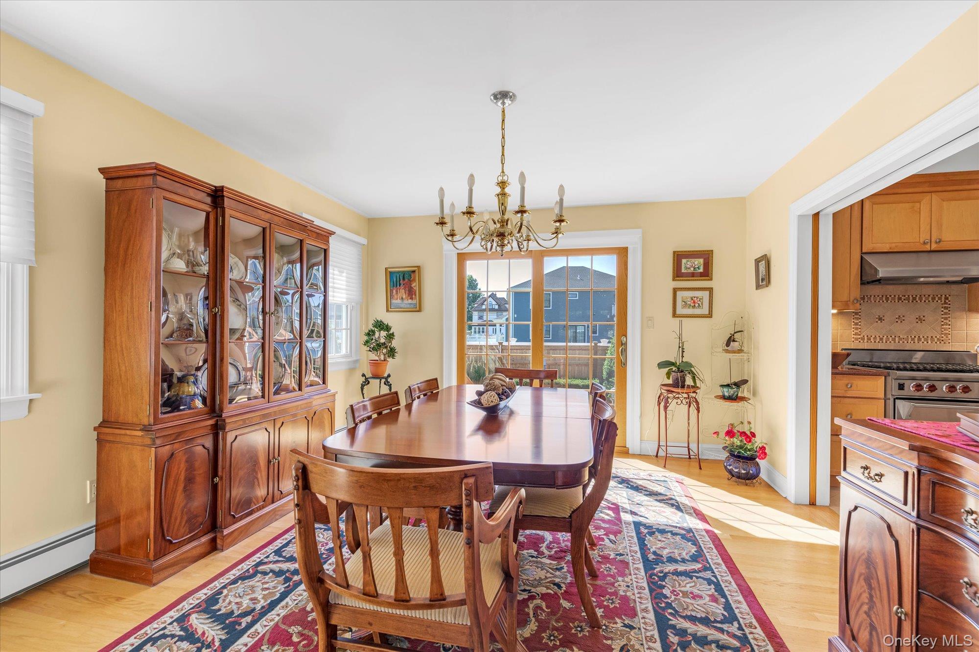 14 Olive Court, Rockville Centre, NY 11570