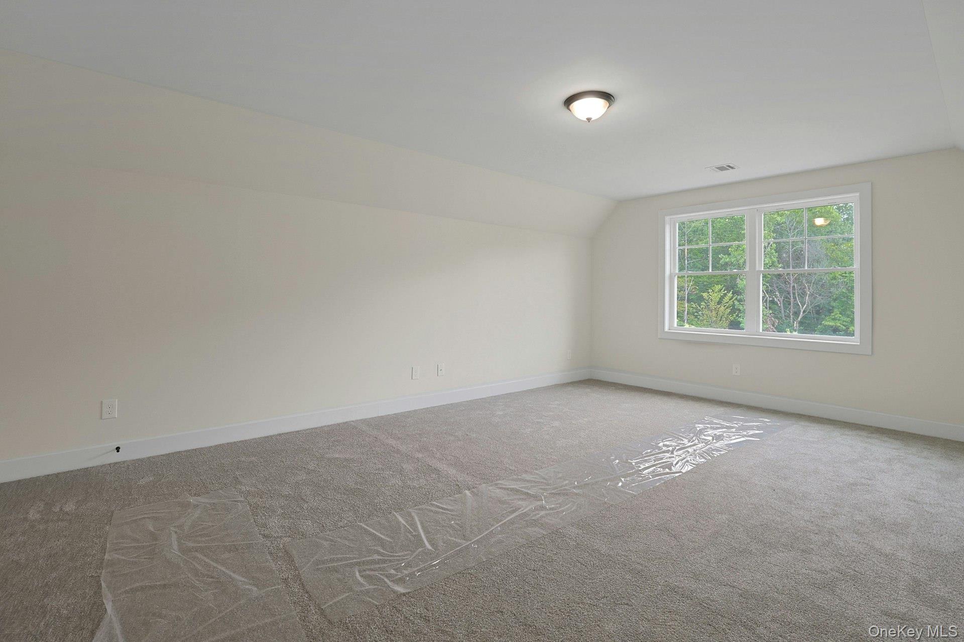 16 McDonald Court, New Windsor, NY 12553