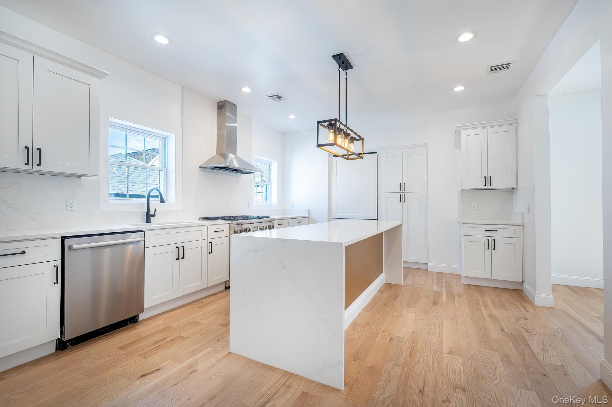 353 Rich Avenue, Mount Vernon, NY 10552