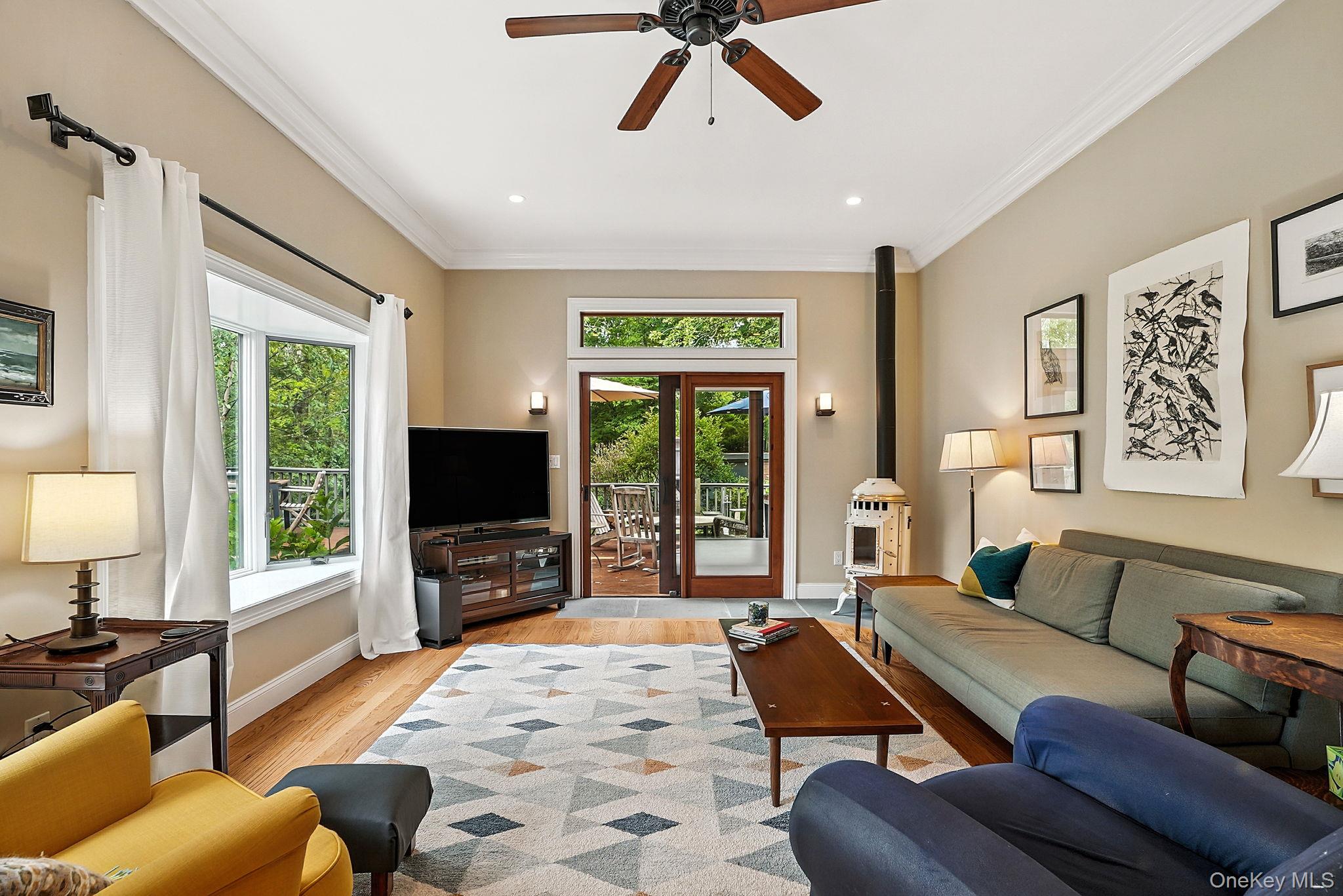 417 Long Hill Road E, Briarcliff Manor, NY 10510