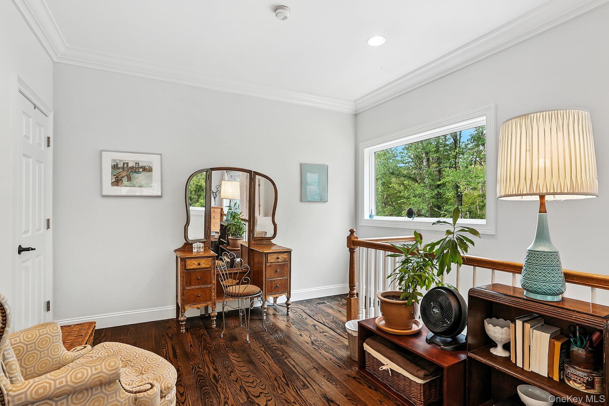 417 Long Hill Road E, Briarcliff Manor, NY 10510