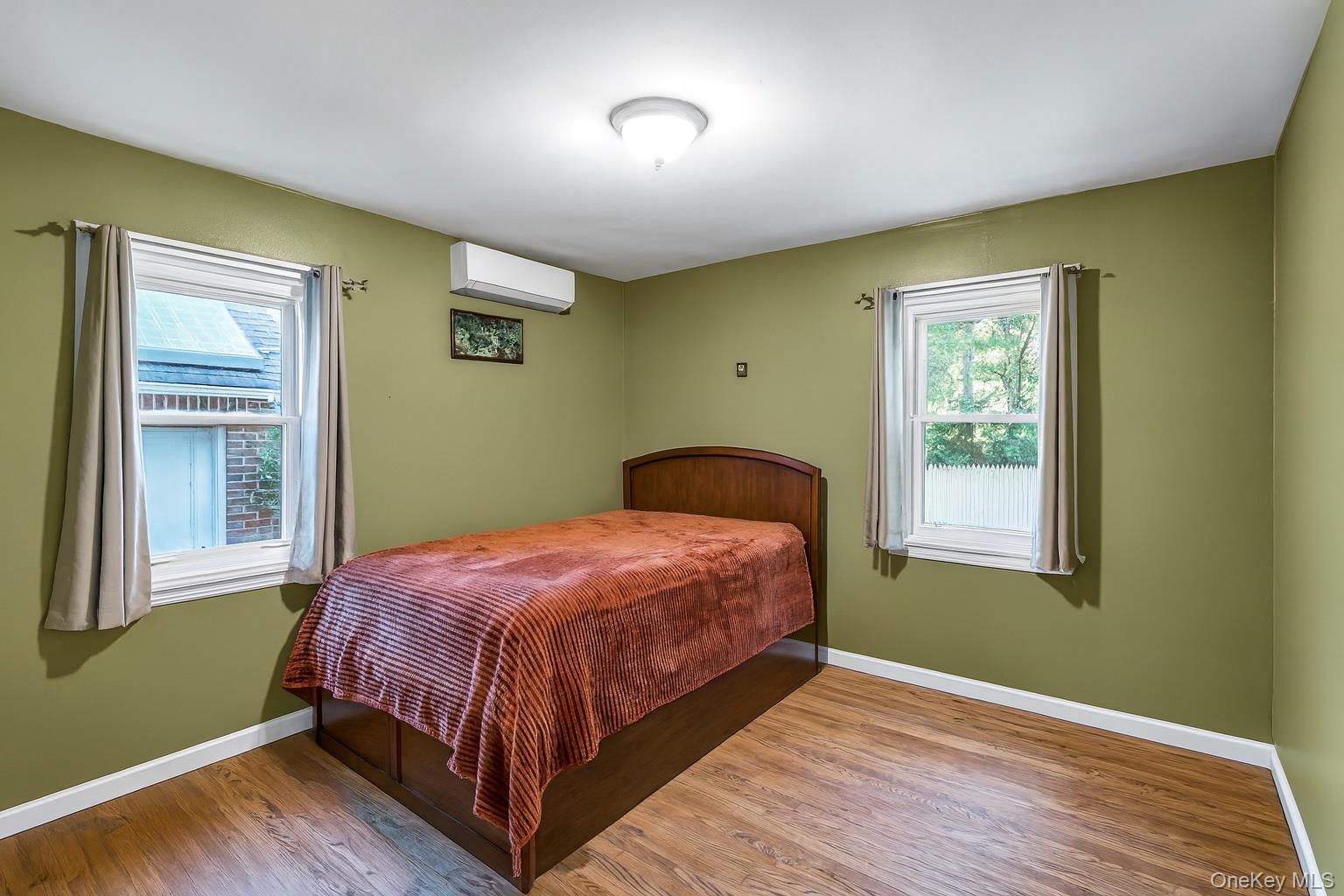 24 Ormond Street, Dix Hills, NY 11746