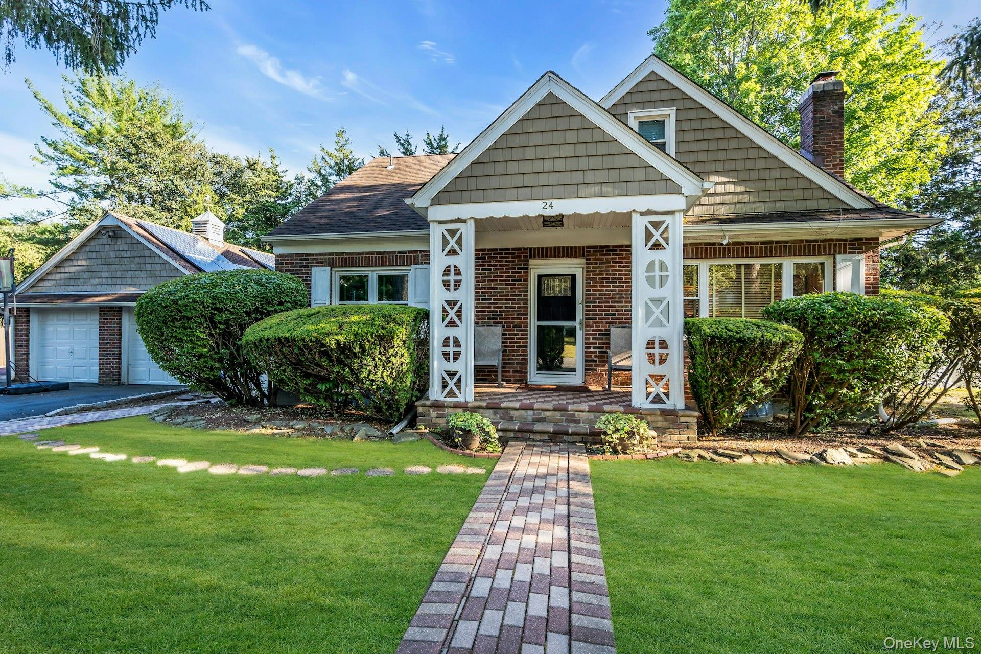 24 Ormond Street, Dix Hills, NY 11746