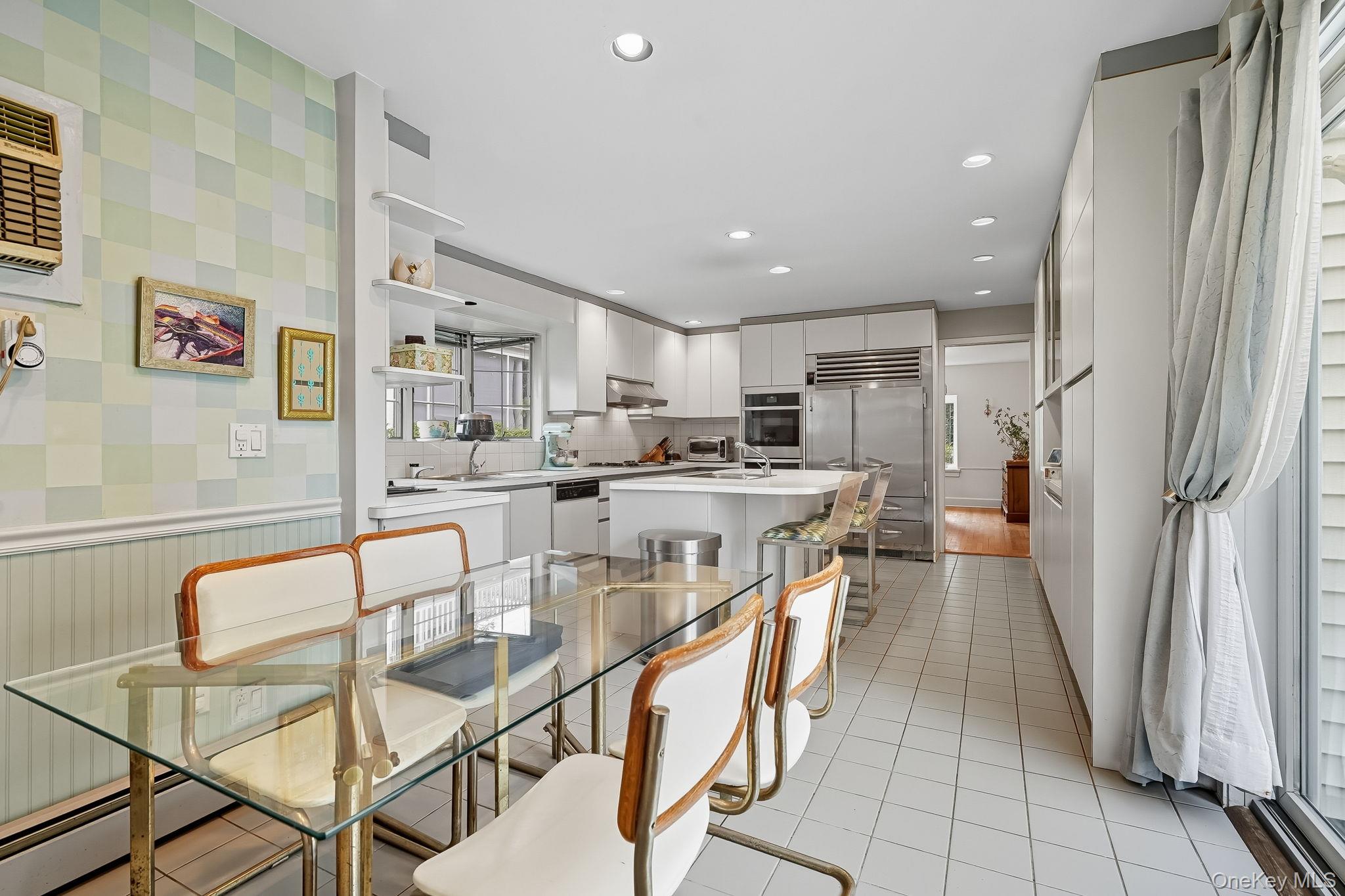 115 Hartsdale Avenue, White Plains, NY 10606