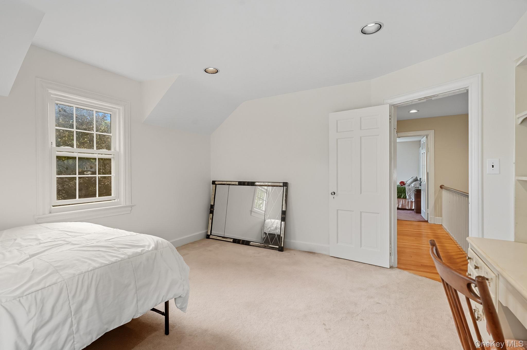 115 Hartsdale Avenue, White Plains, NY 10606