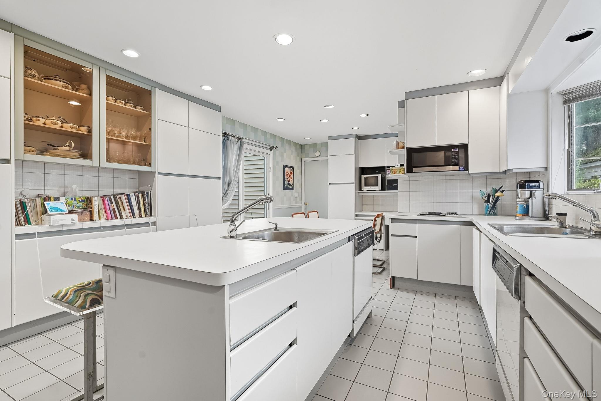 115 Hartsdale Avenue, White Plains, NY 10606