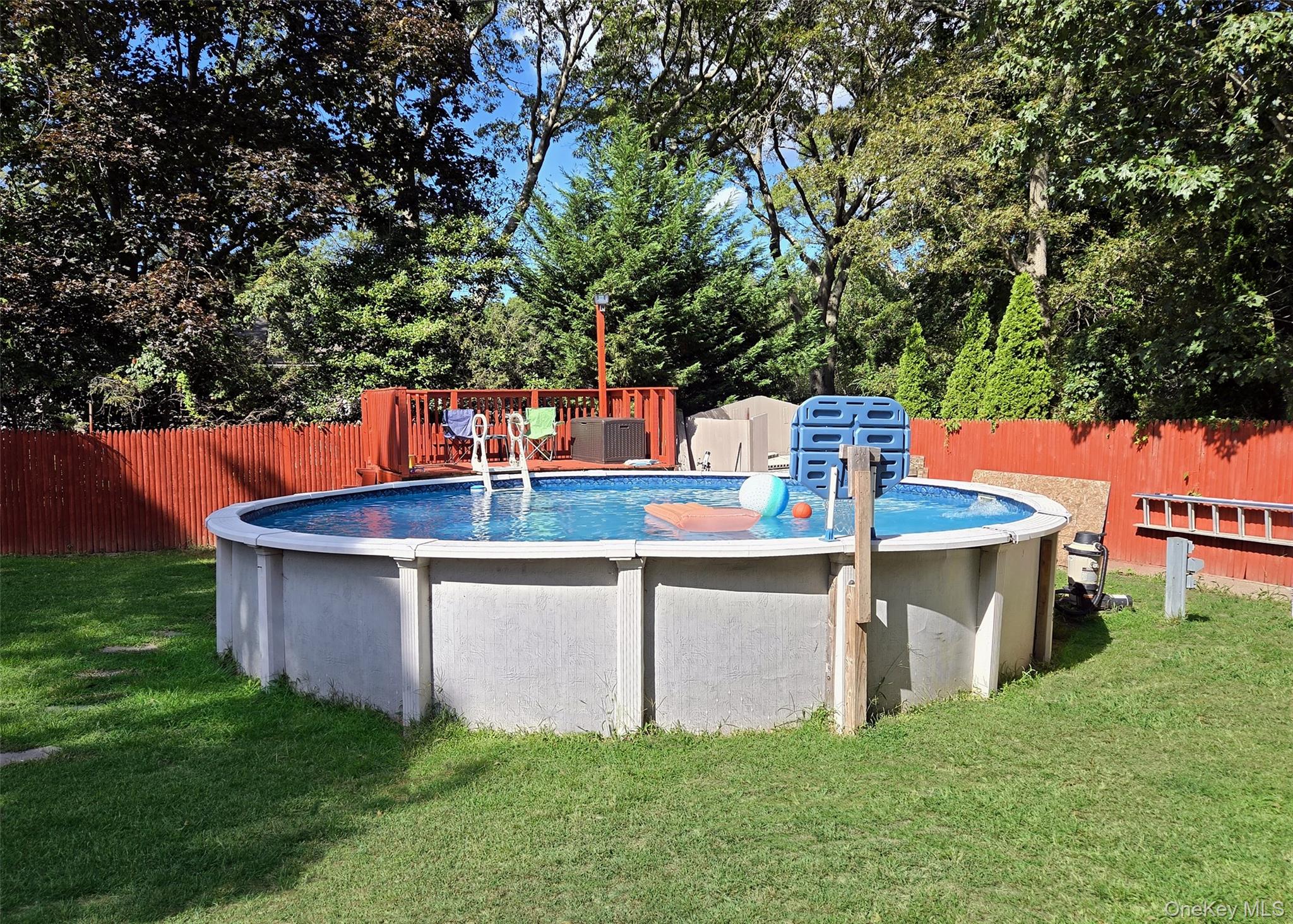 423 Alphabet Street, Holbrook, NY 11741