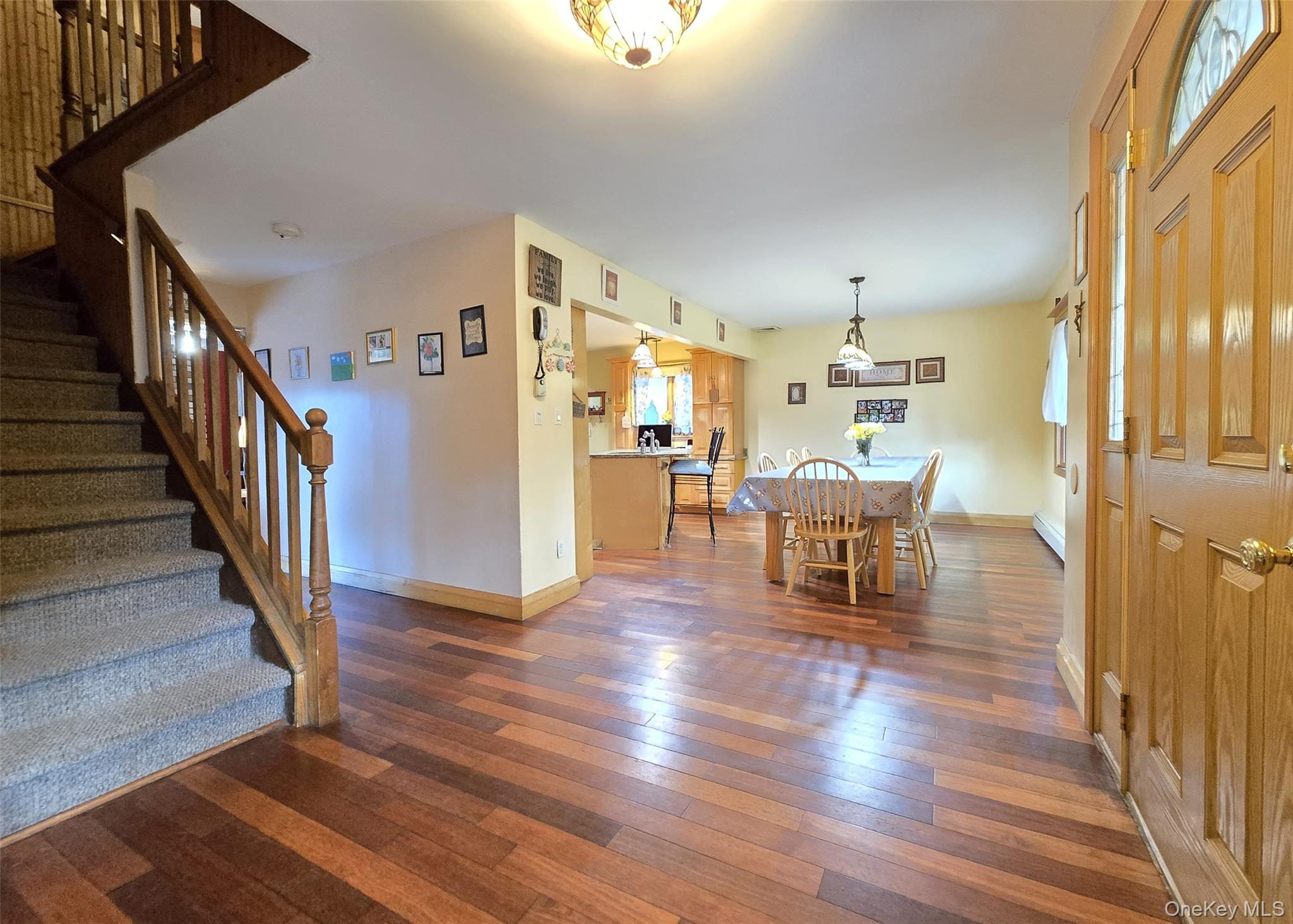 423 Alphabet Street, Holbrook, NY 11741