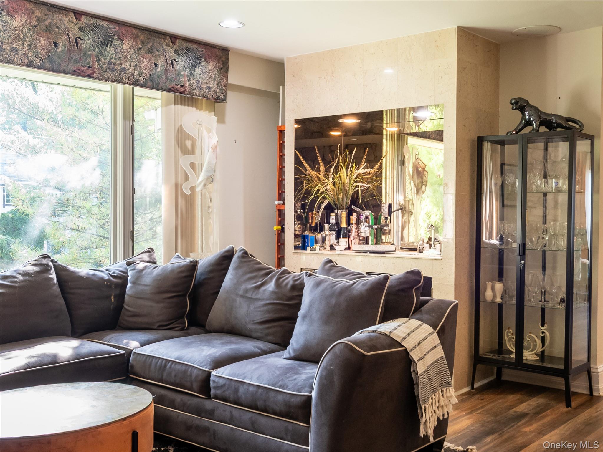 100 Station Road, Great Neck, NY 11023