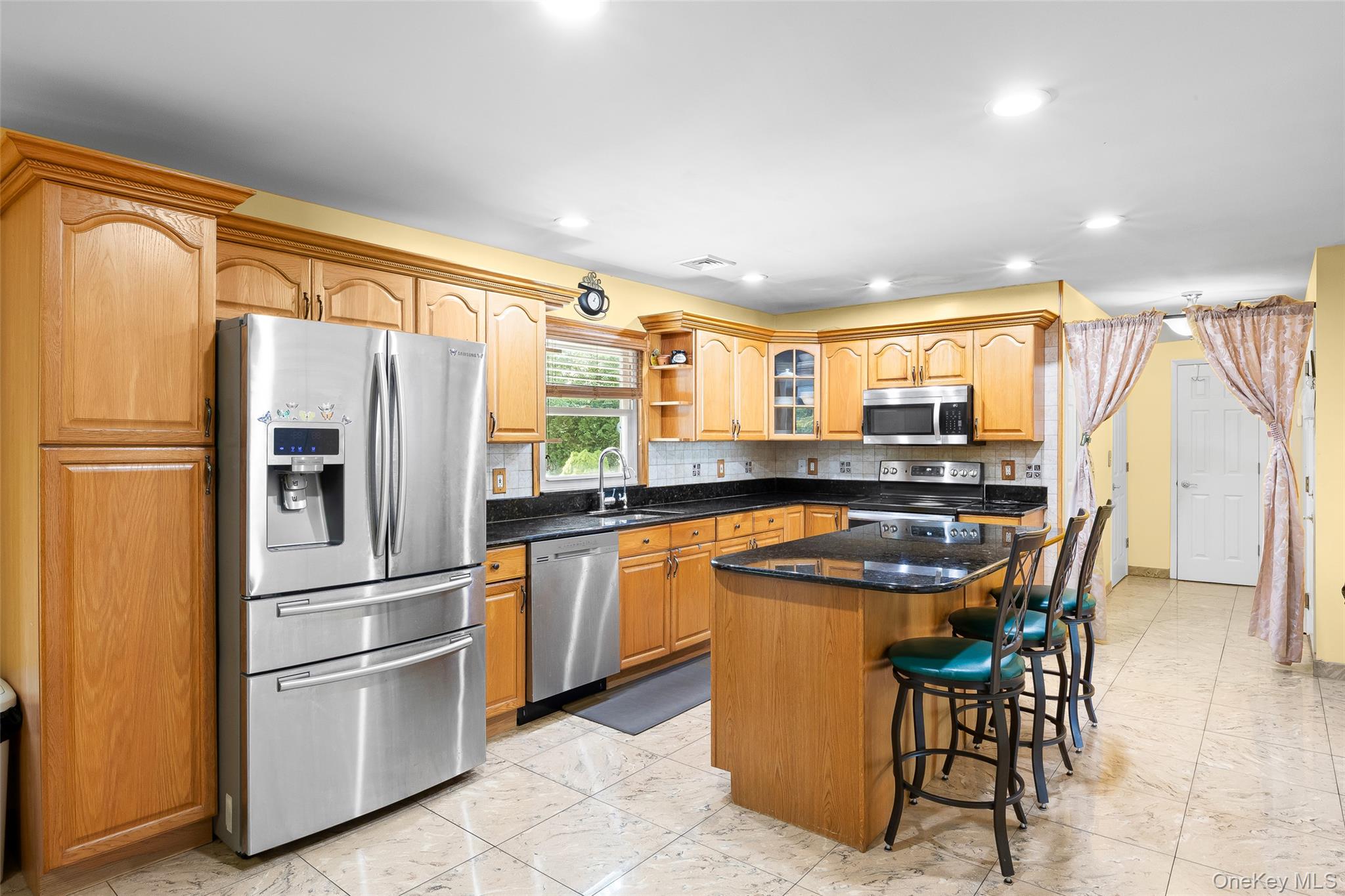 106 Chanel Drive E, Shirley, NY 11967