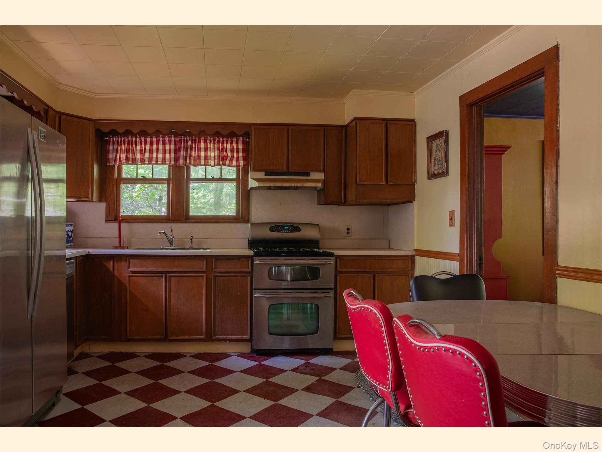 328 Lakeview Drive, Highland Lake, NY 12743