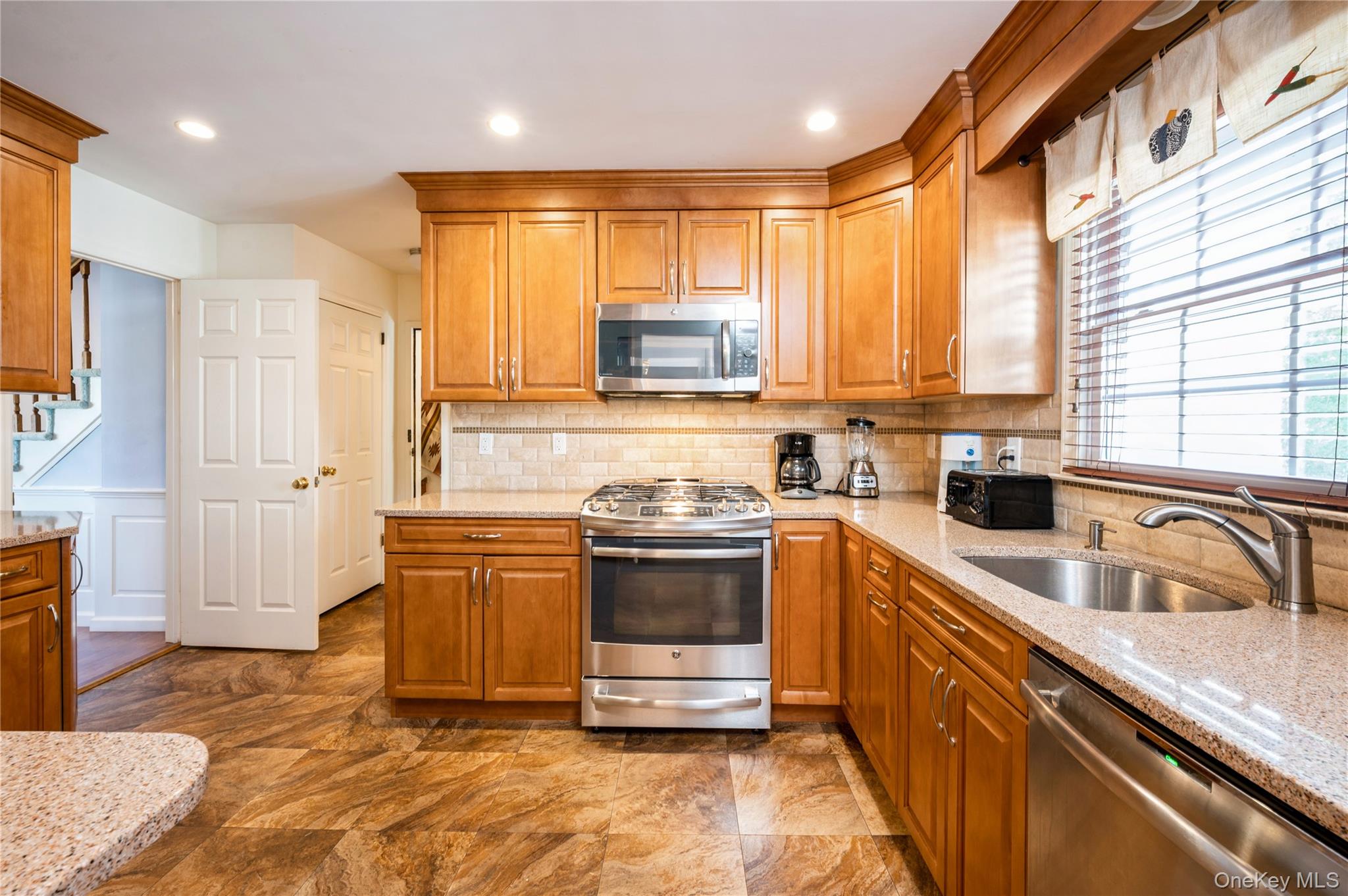 57 Overlook Road, White Plains, NY 10605