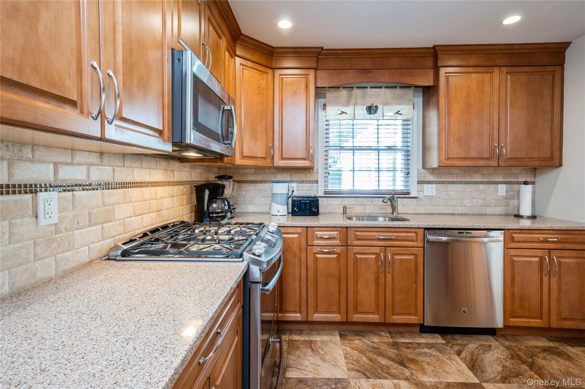 57 Overlook Road, White Plains, NY 10605