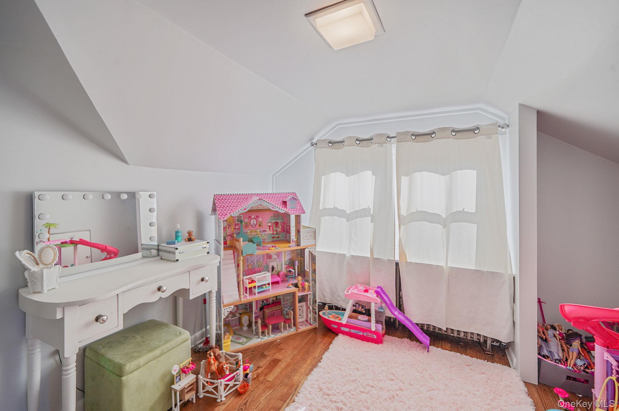 206 Wilson Boulevard, Islip, NY 11751