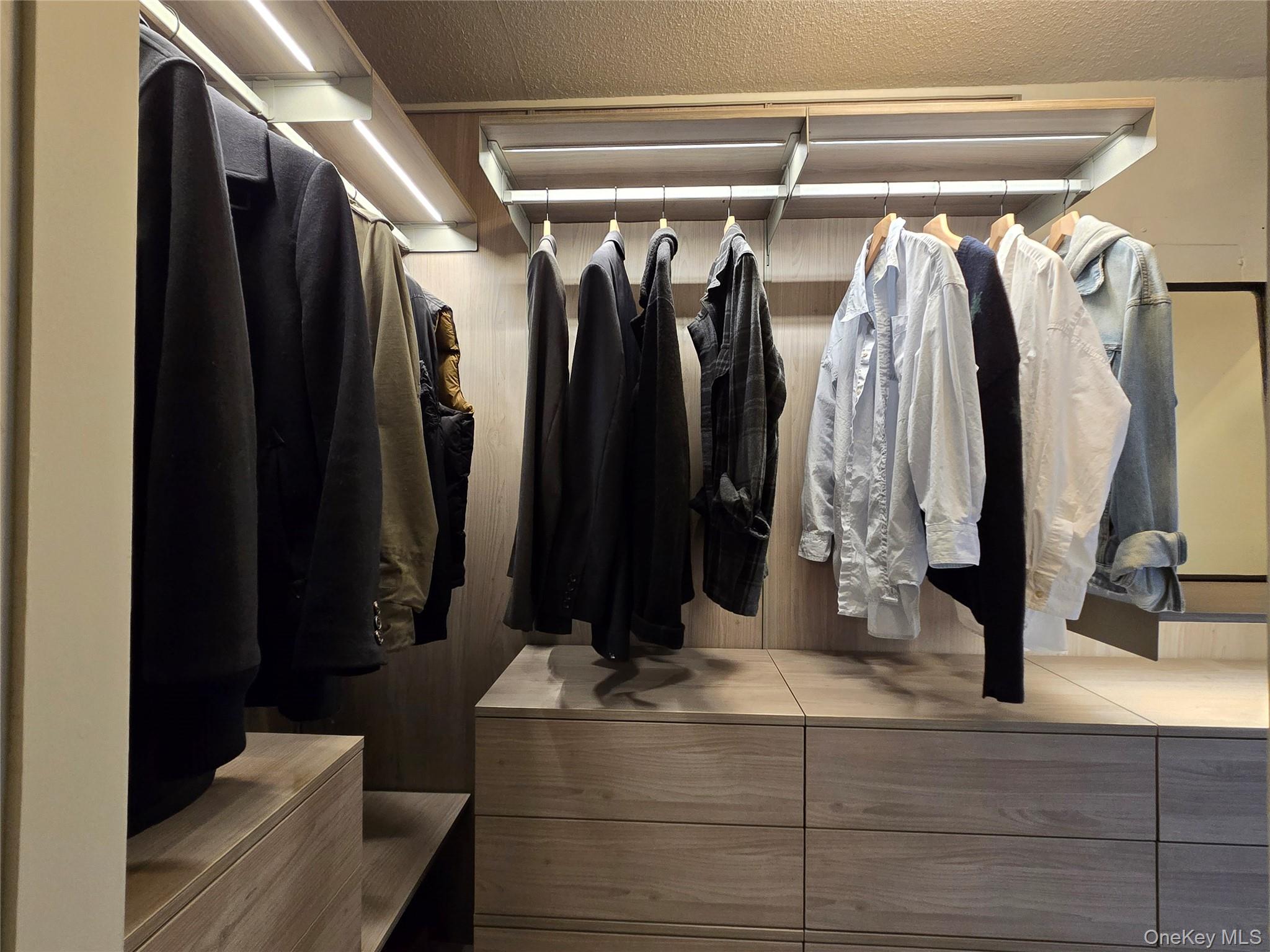 70-31 108th Street # 12F, Forest Hills, NY 11375