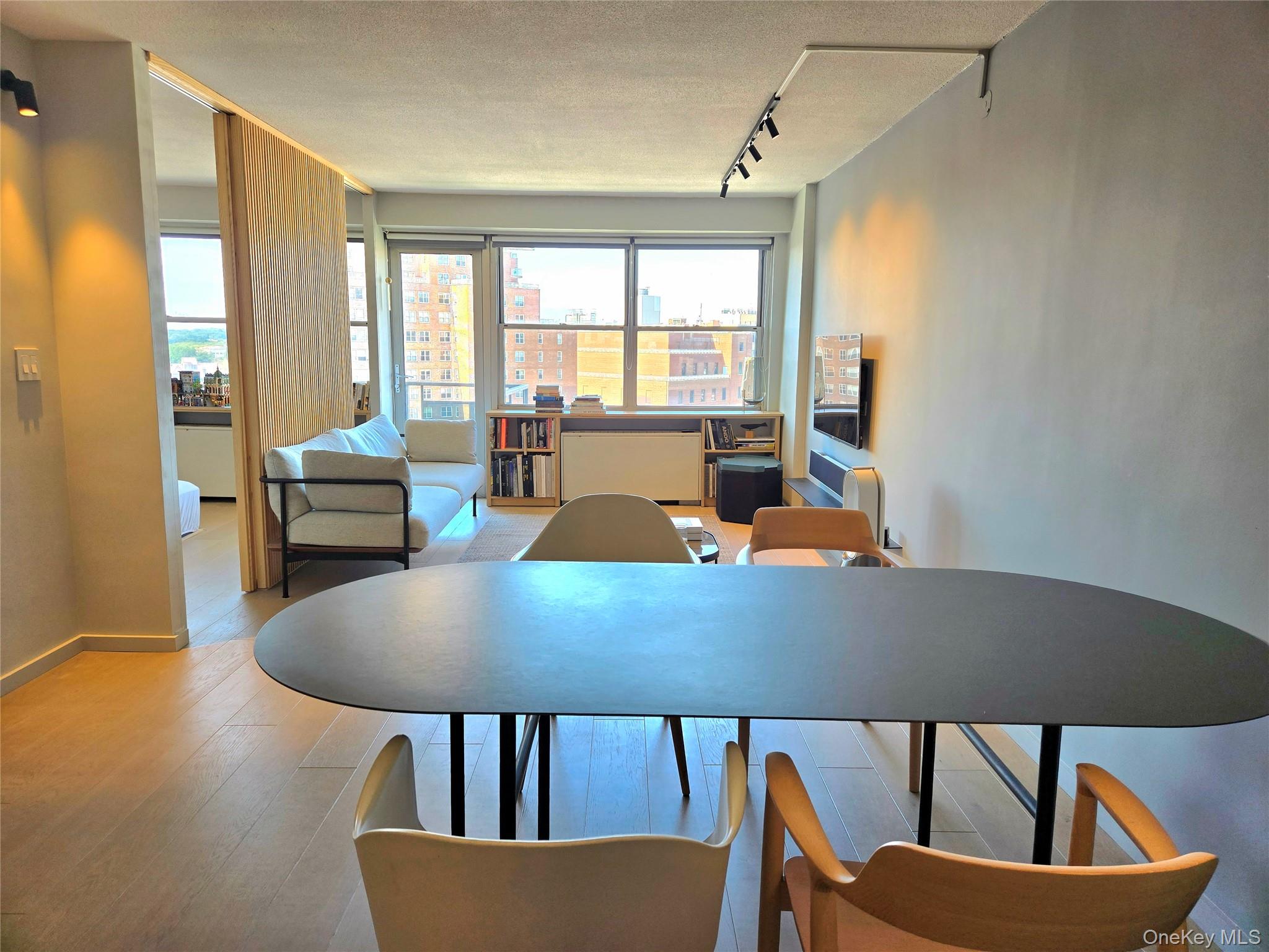 70-31 108th Street # 12F, Forest Hills, NY 11375