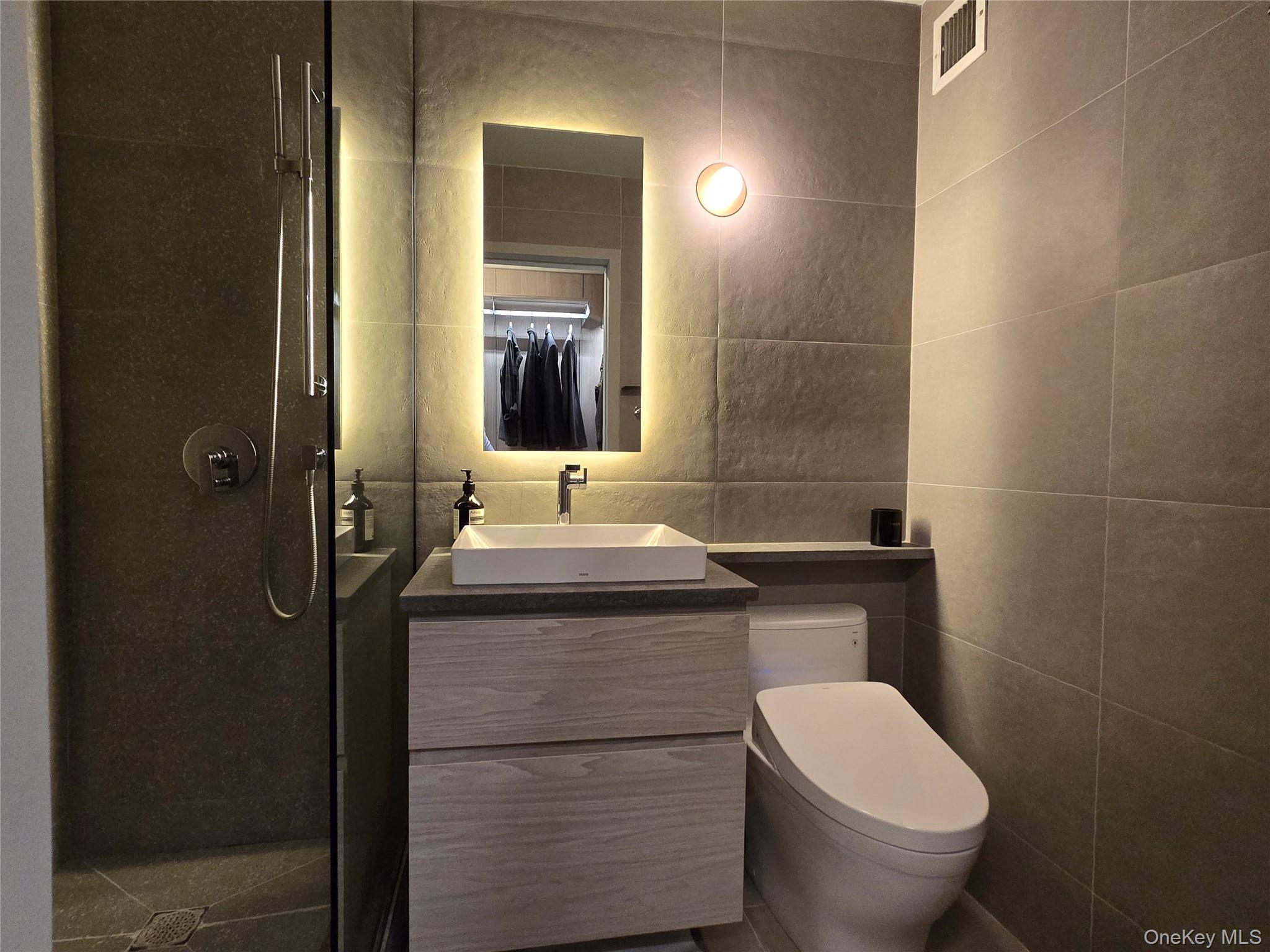 70-31 108th Street # 12F, Forest Hills, NY 11375