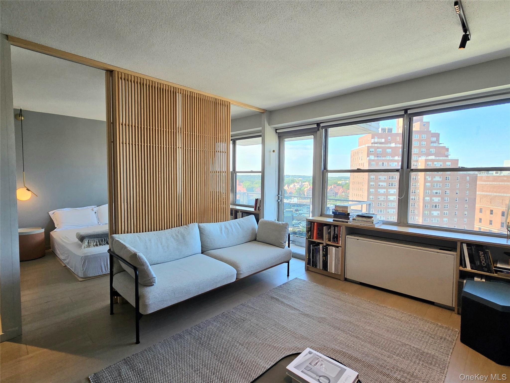 70-31 108th Street # 12F, Forest Hills, NY 11375