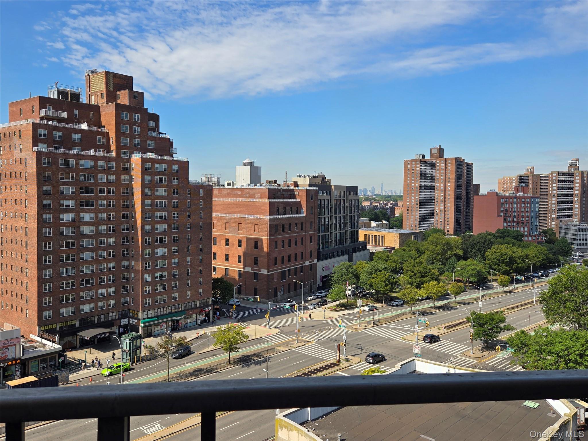 70-31 108th Street # 12F, Forest Hills, NY 11375