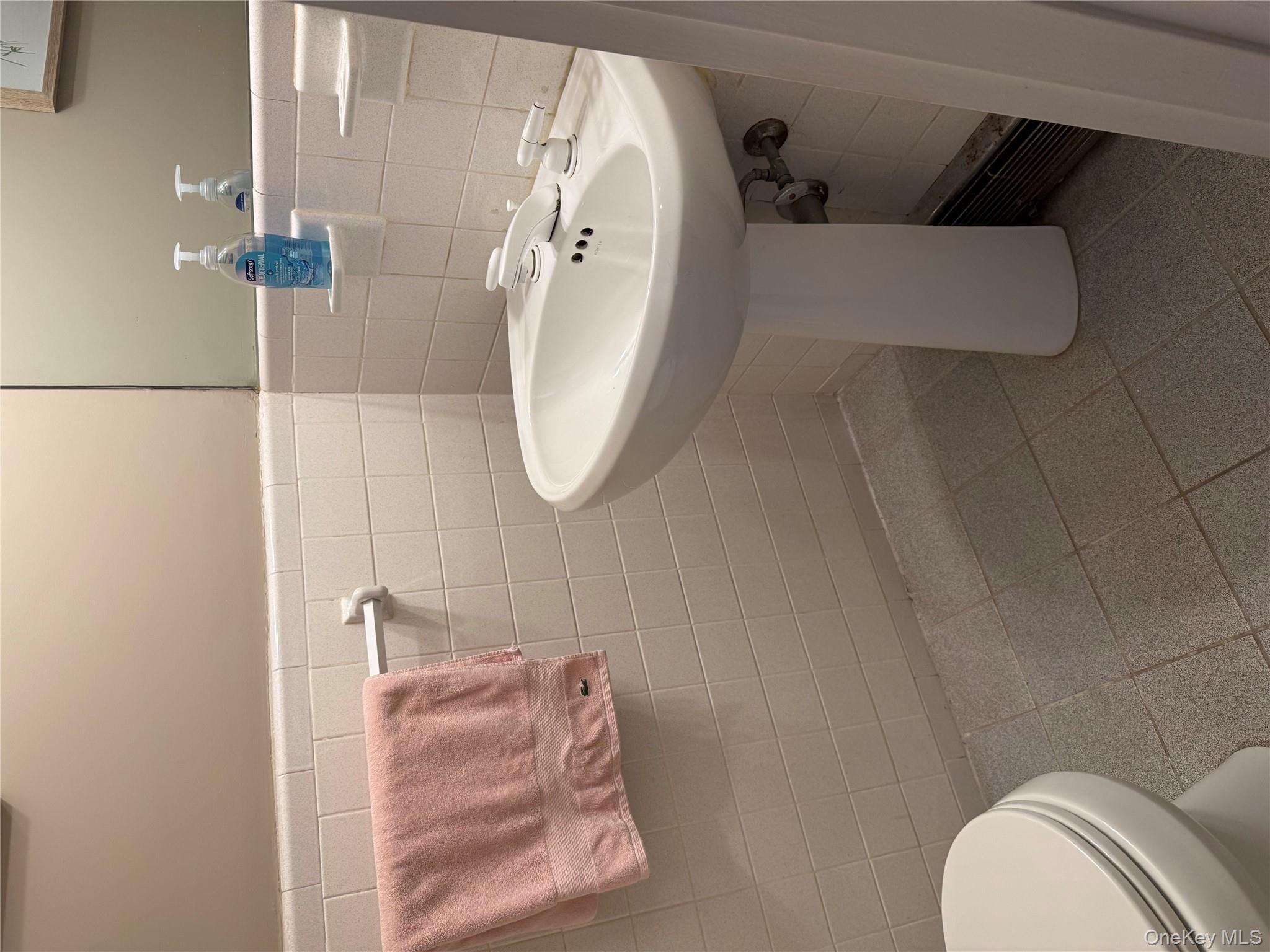 18-21 215th Street # TH 24, Bayside, NY 11360