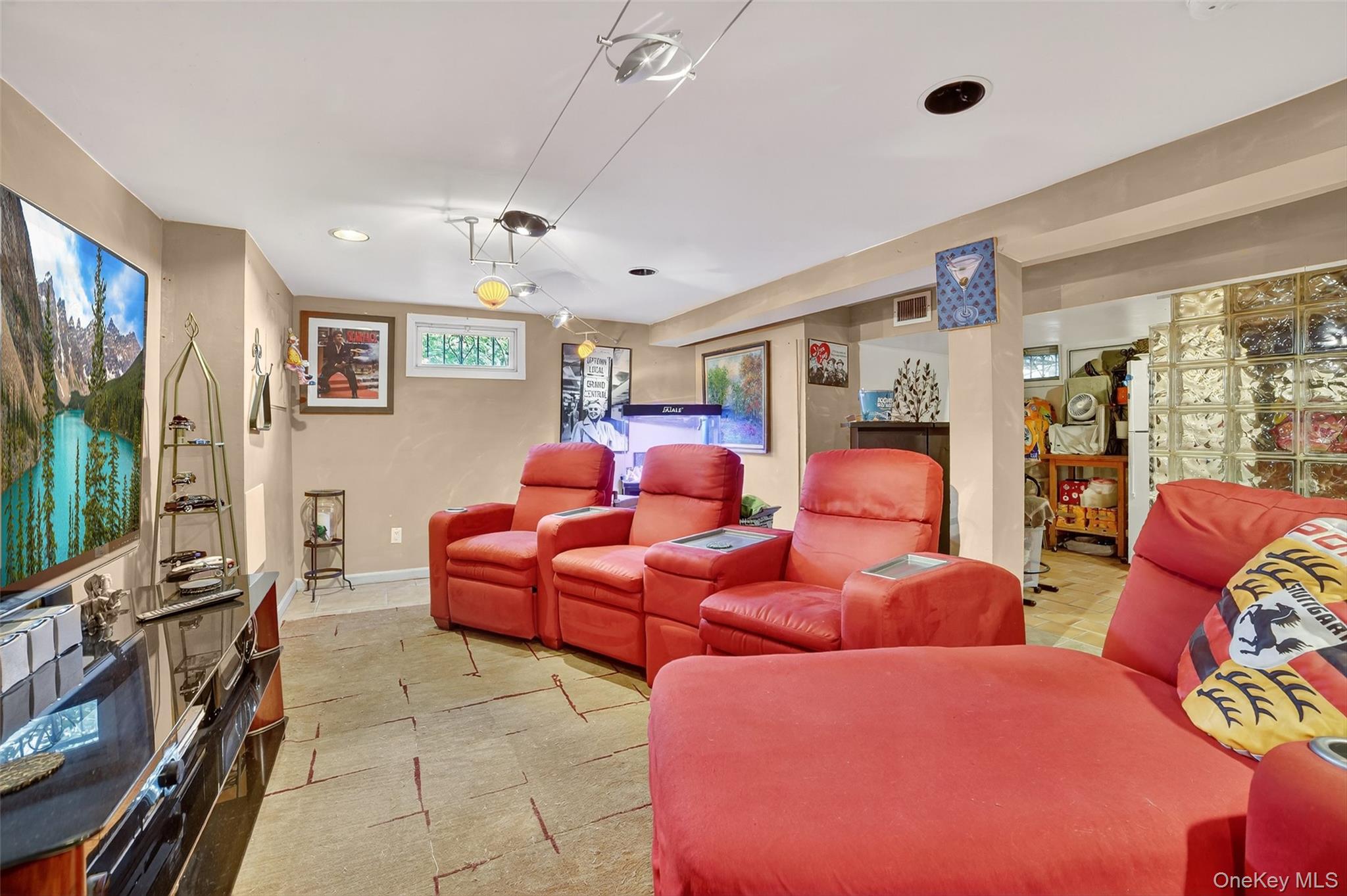 1 Overhill Road, Elmsford, NY 10523