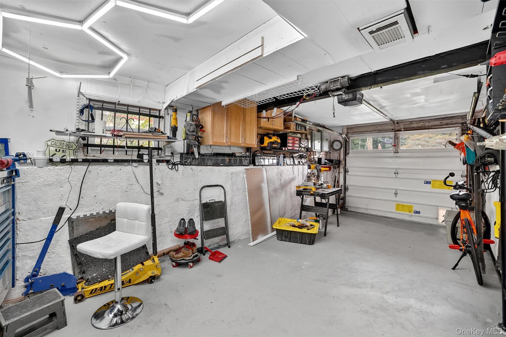 1 Overhill Road, Elmsford, NY 10523