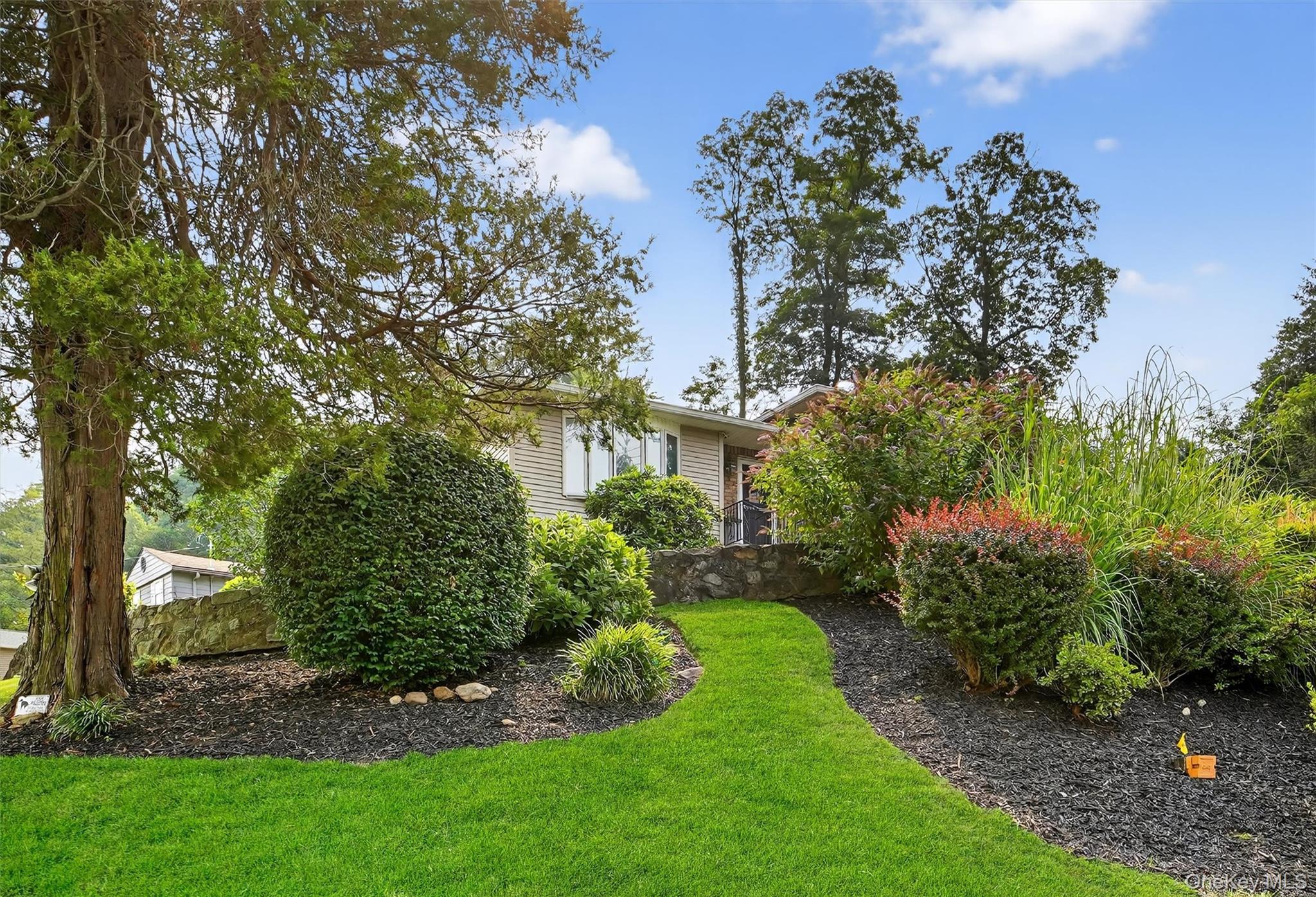 1 Overhill Road, Elmsford, NY 10523