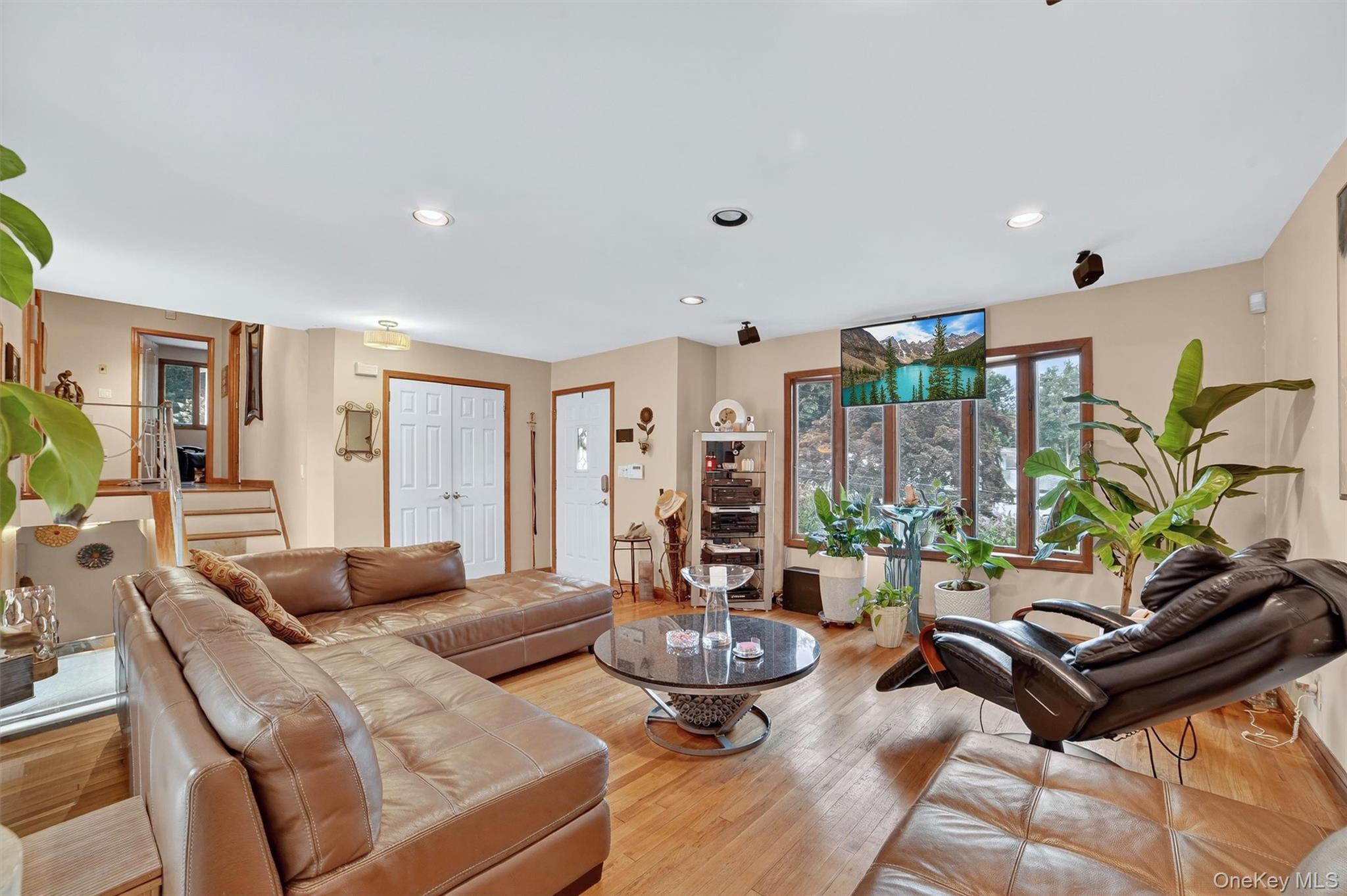 1 Overhill Road, Elmsford, NY 10523