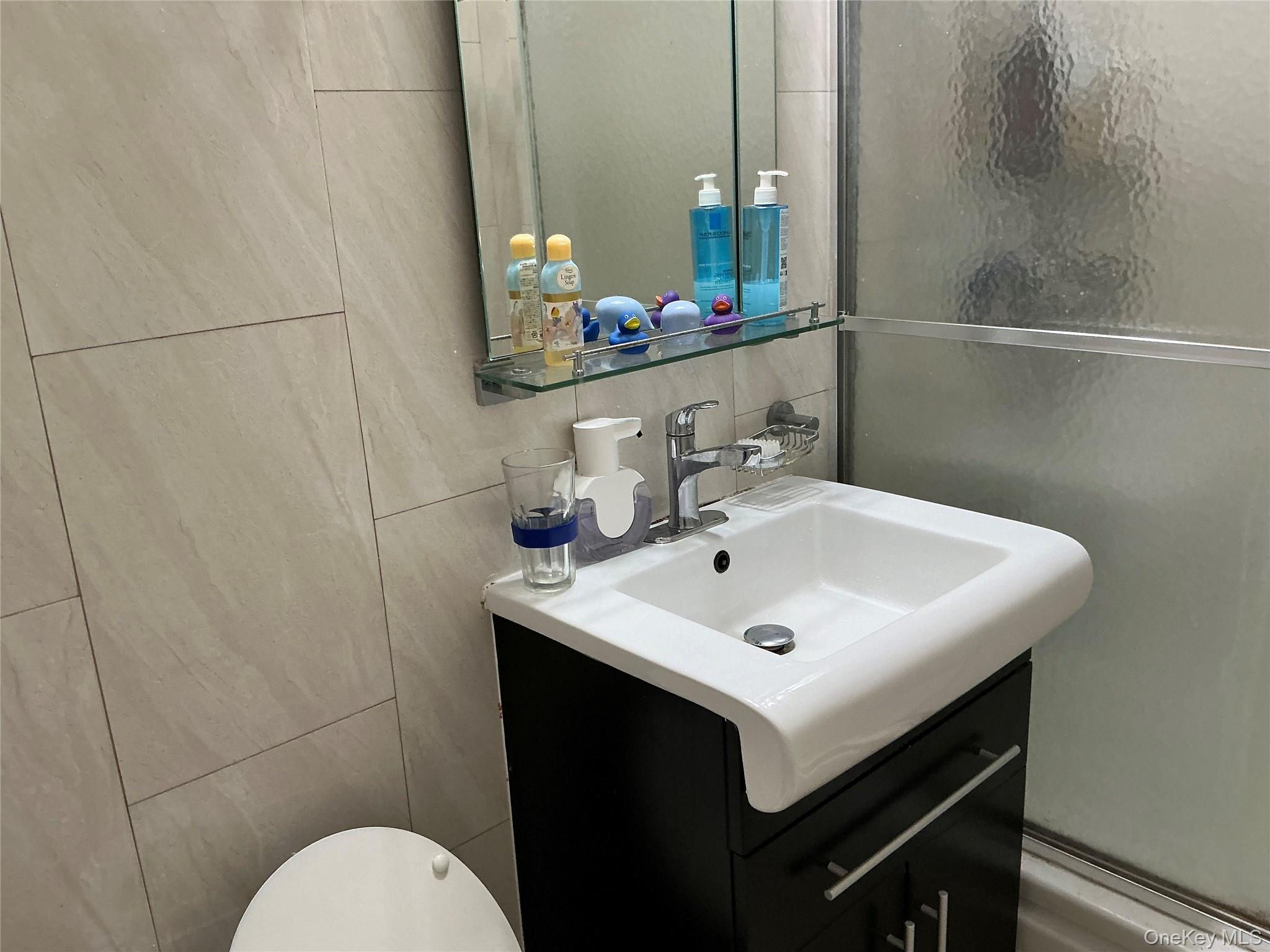 99-11 60 Ave # 3A, Corona, NY 11368