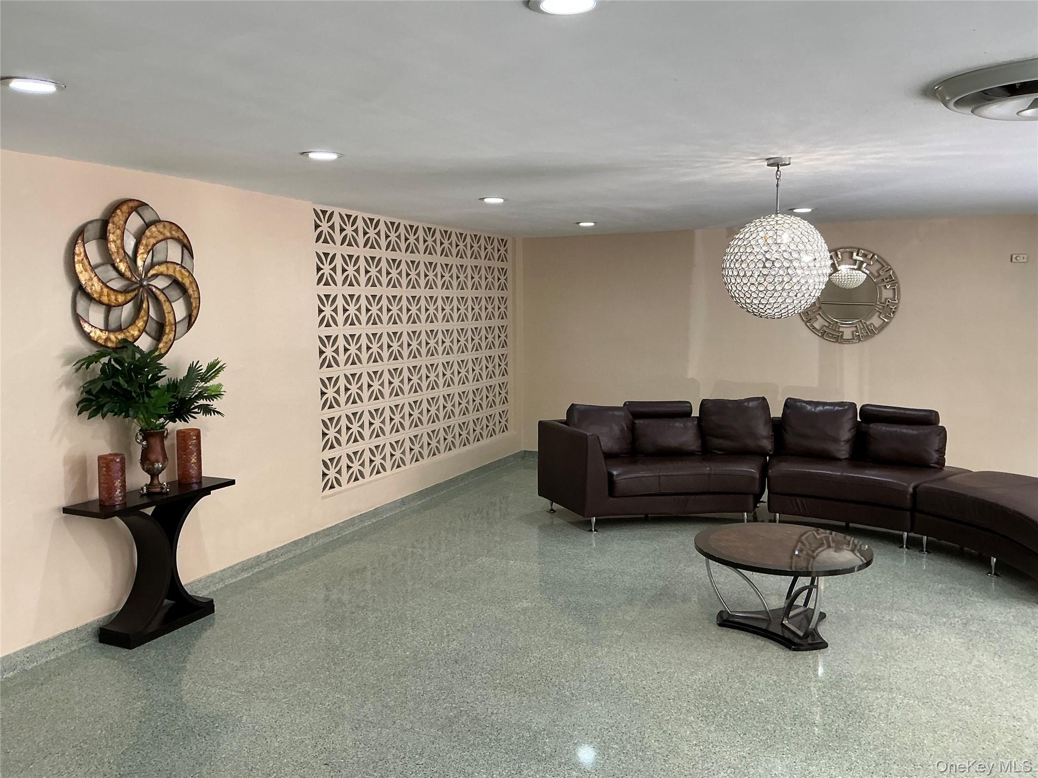 99-11 60 Ave # 3A, Corona, NY 11368