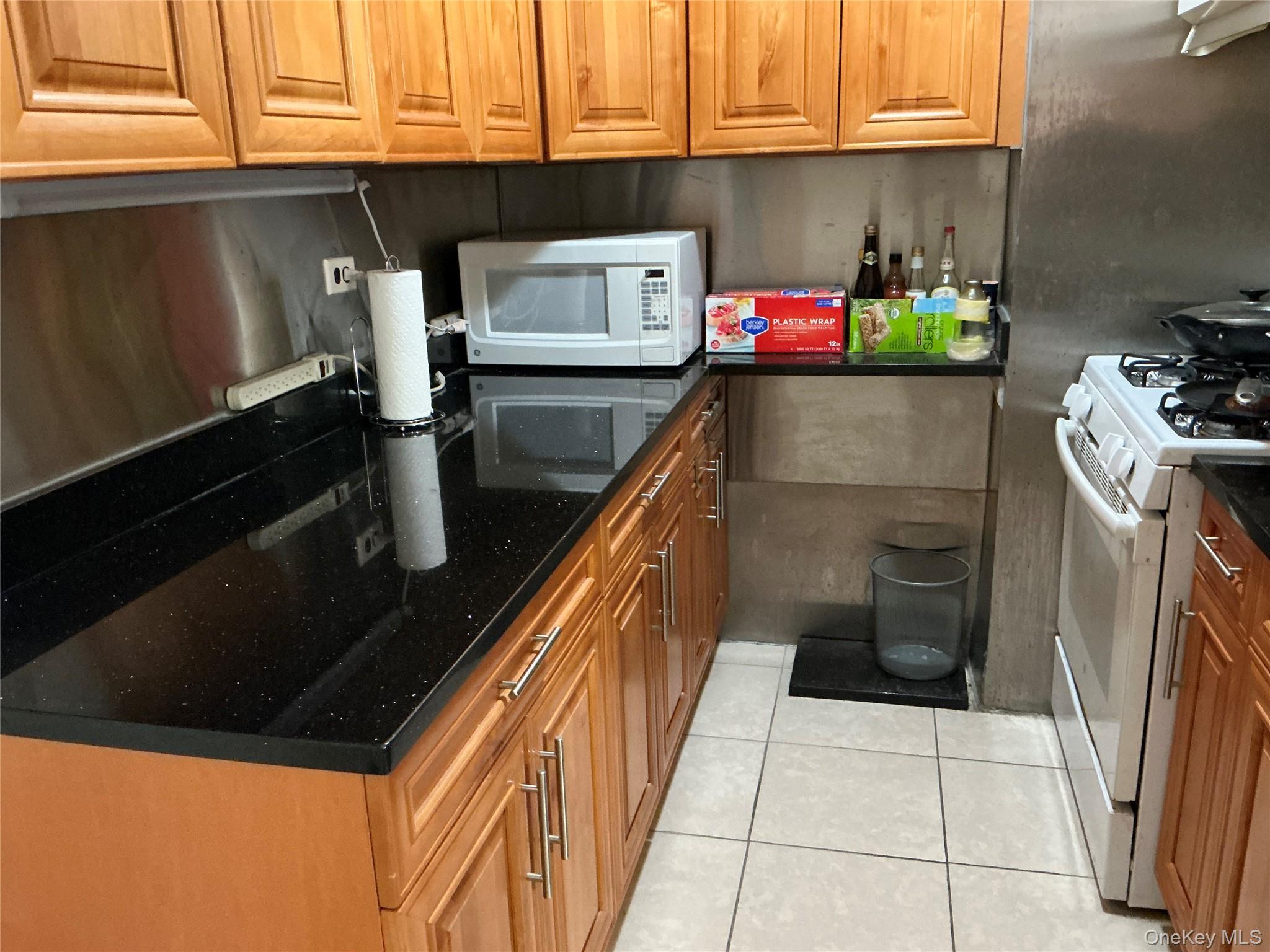 99-11 60 Ave # 3A, Corona, NY 11368