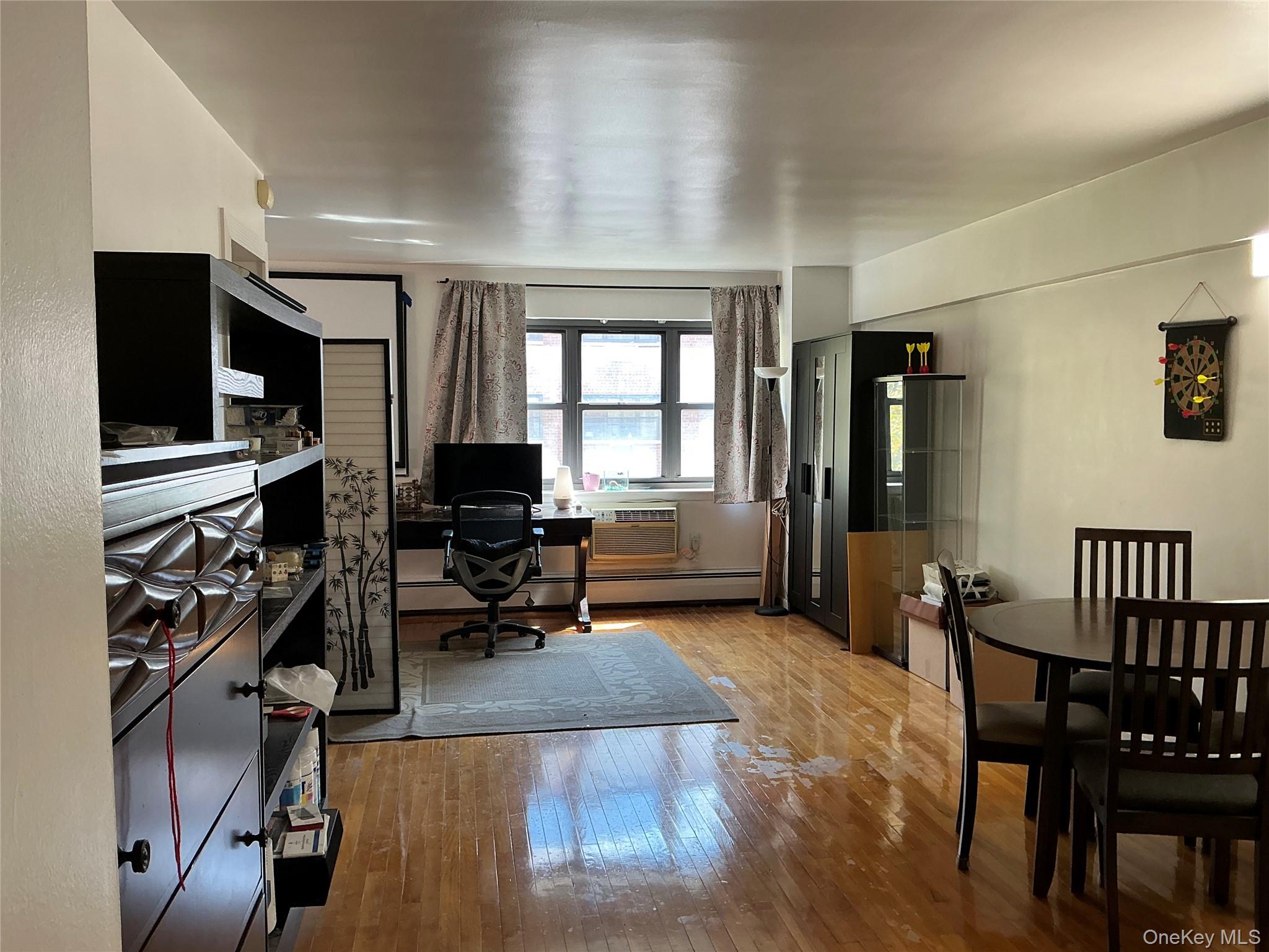 99-11 60 Ave # 3A, Corona, NY 11368