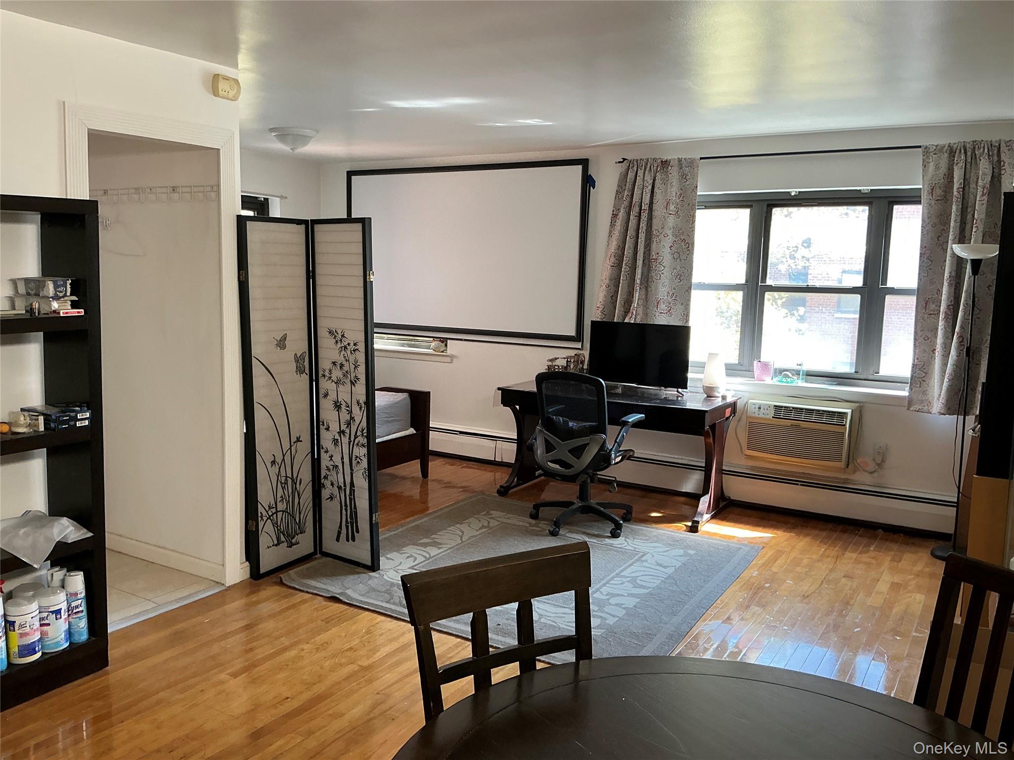 99-11 60 Ave # 3A, Corona, NY 11368