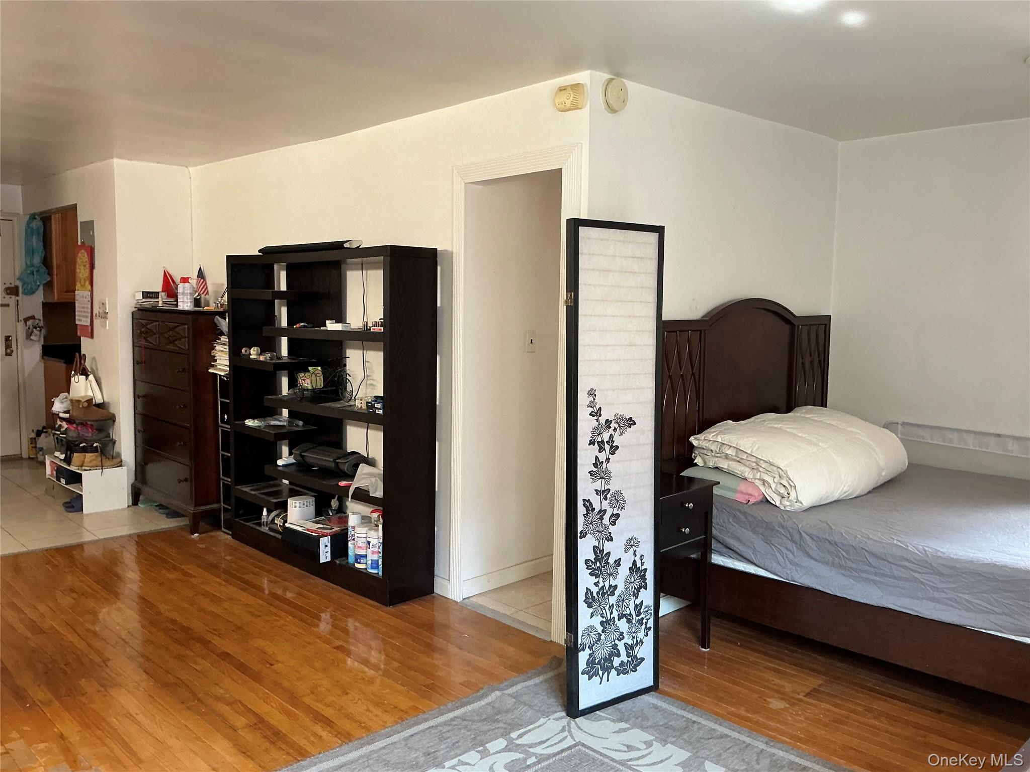 99-11 60 Ave # 3A, Corona, NY 11368