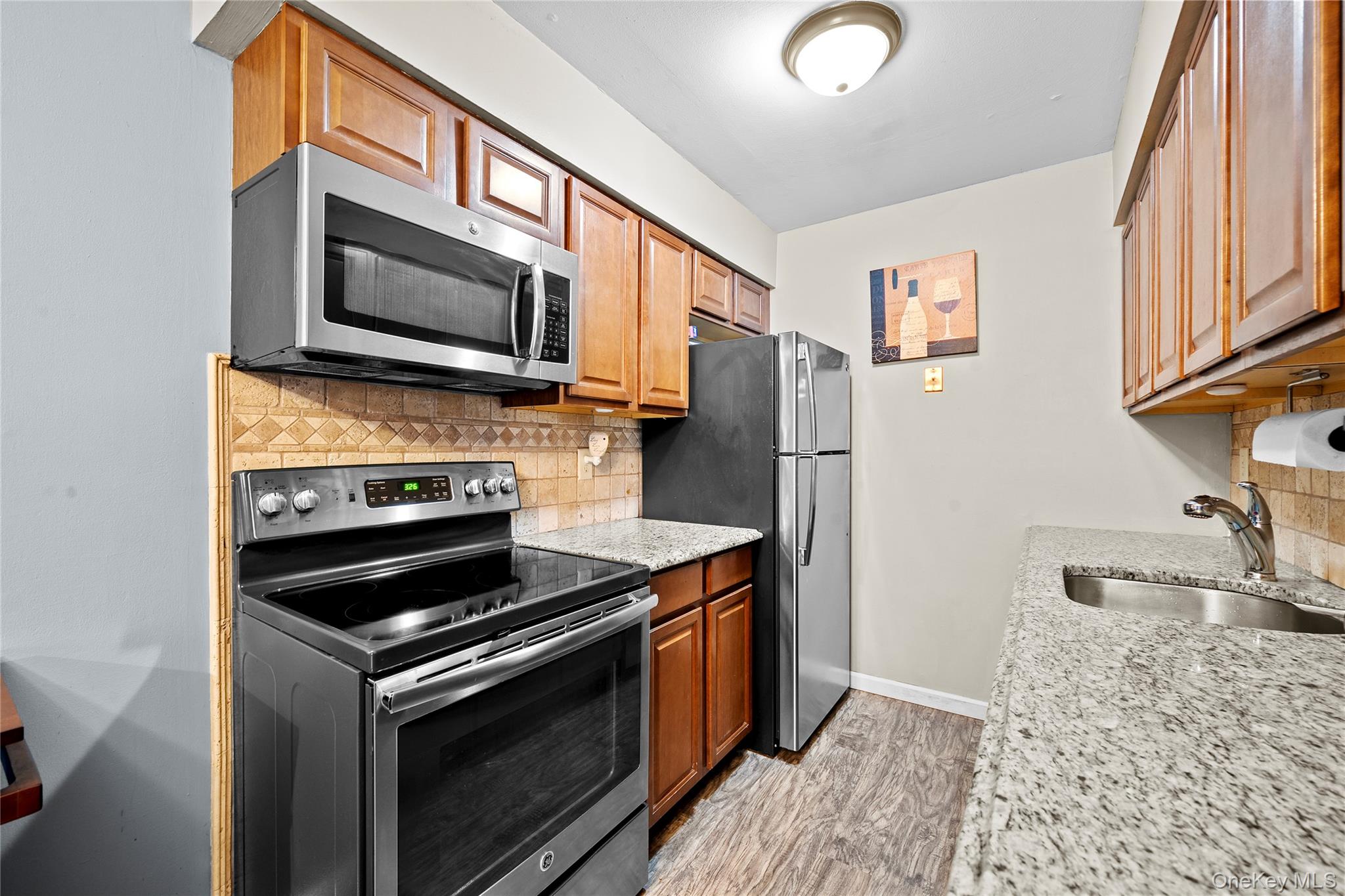 162 Millard # 162, West Babylon, NY 11704