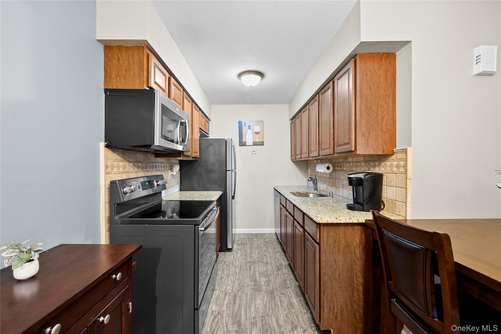 162 Millard # 162, West Babylon, NY 11704