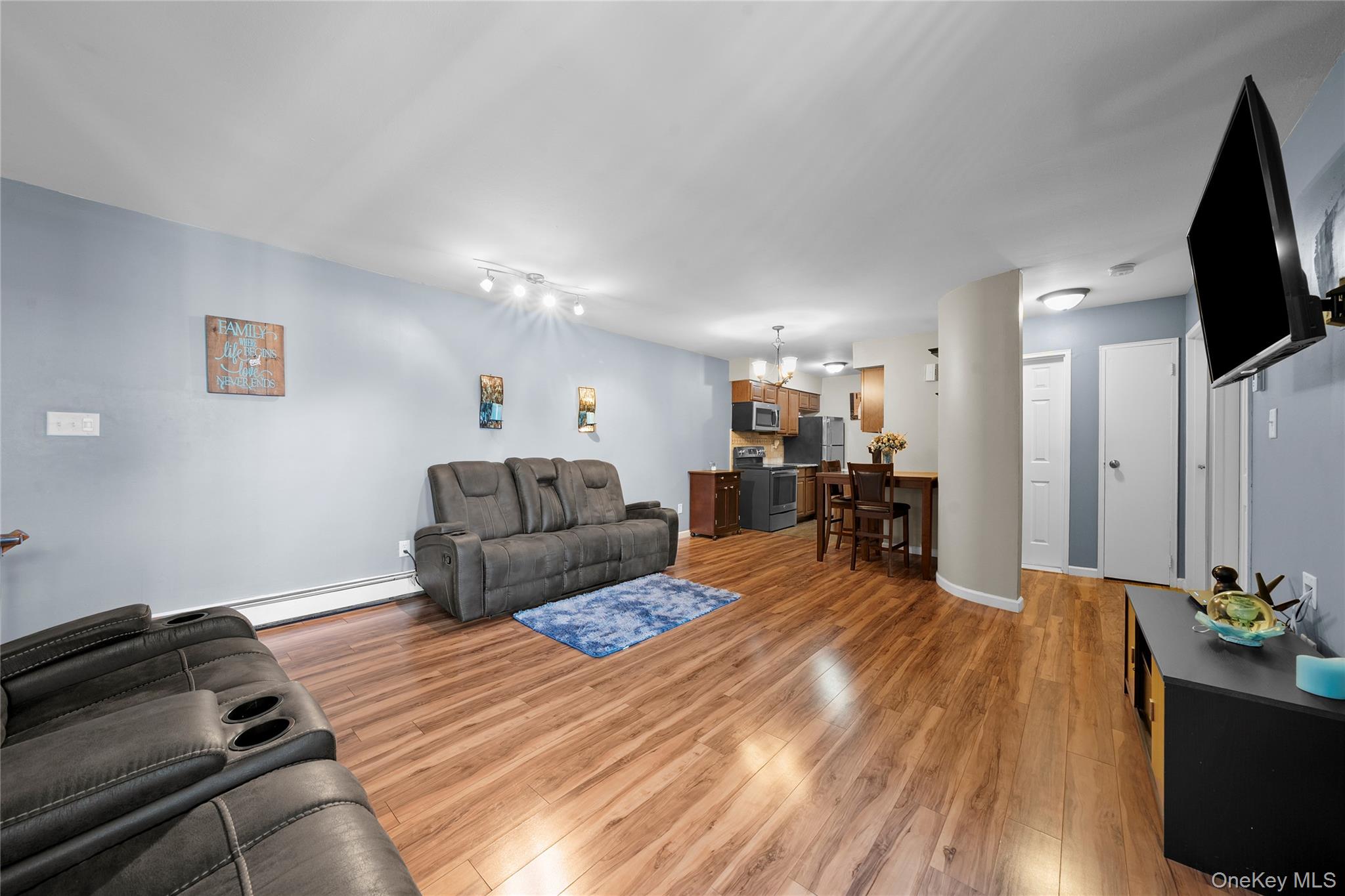 162 Millard # 162, West Babylon, NY 11704