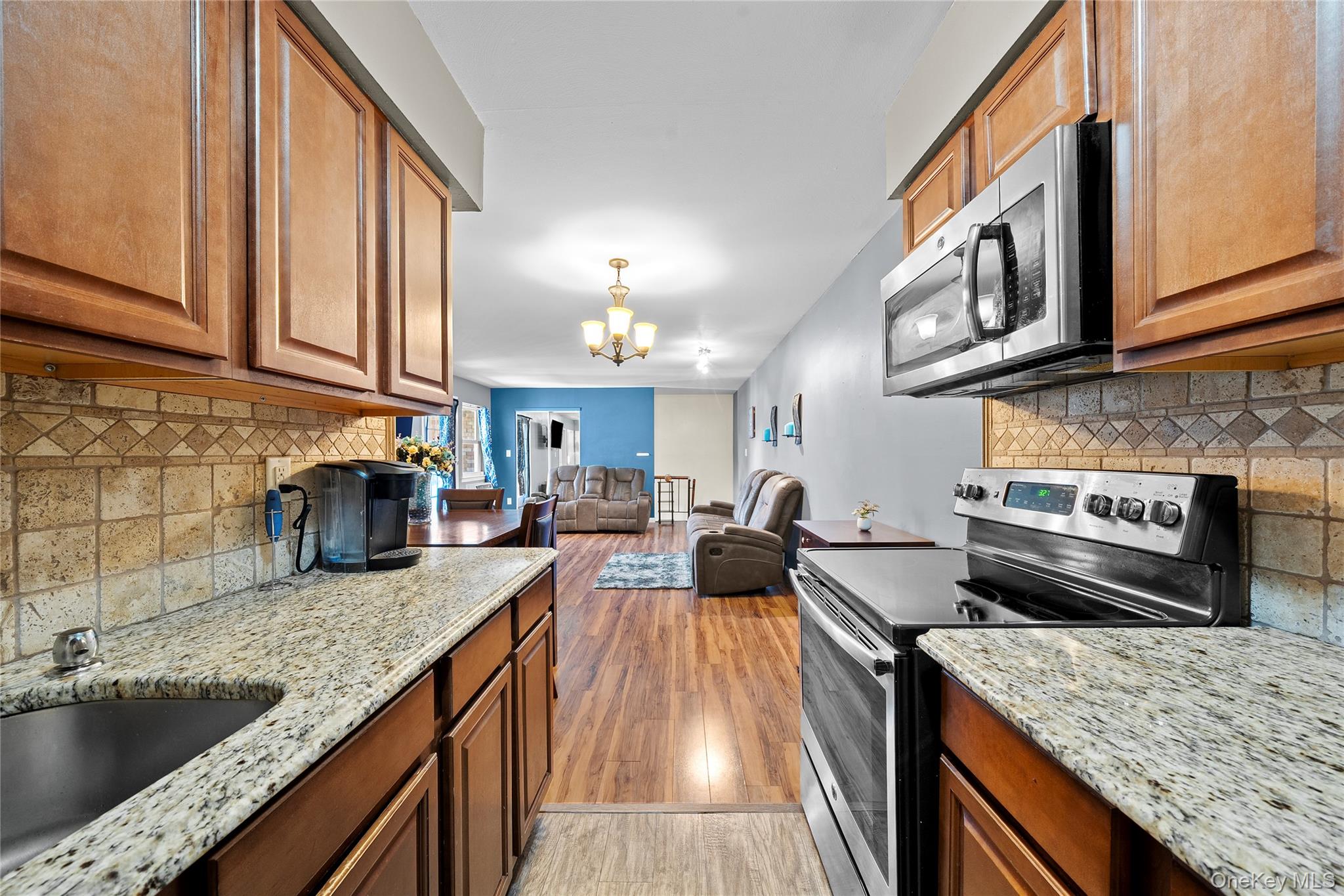 162 Millard # 162, West Babylon, NY 11704