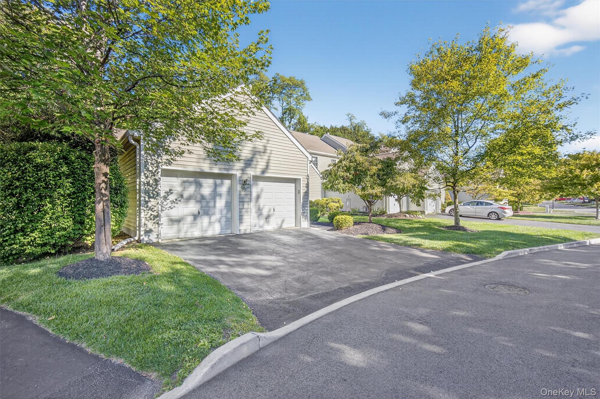 60 Muirfield Court, Poughkeepsie, NY 12603