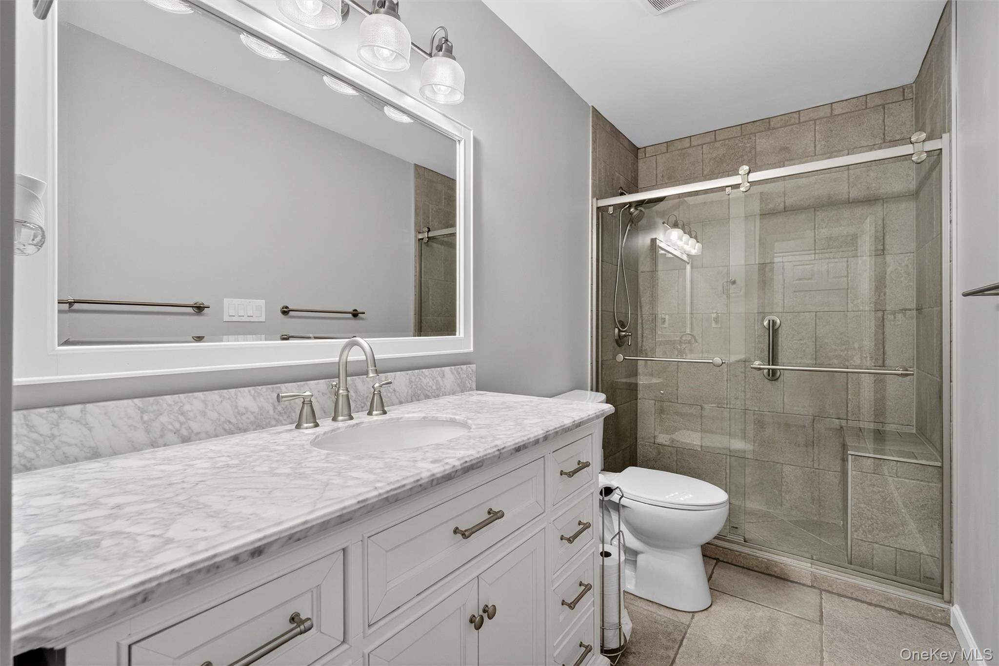 60 Muirfield Court, Poughkeepsie, NY 12603