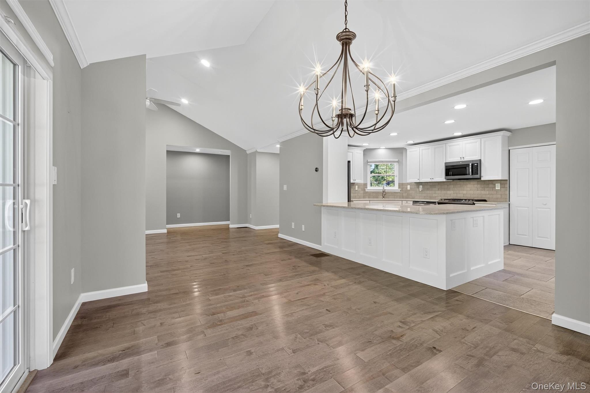 60 Muirfield Court, Poughkeepsie, NY 12603