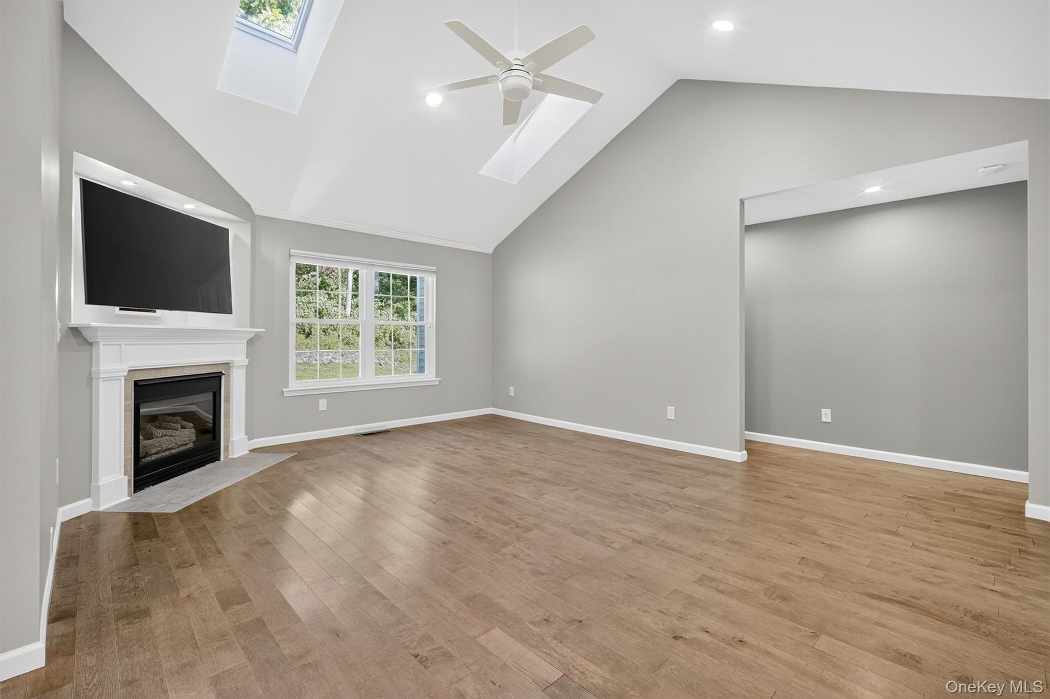 60 Muirfield Court, Poughkeepsie, NY 12603