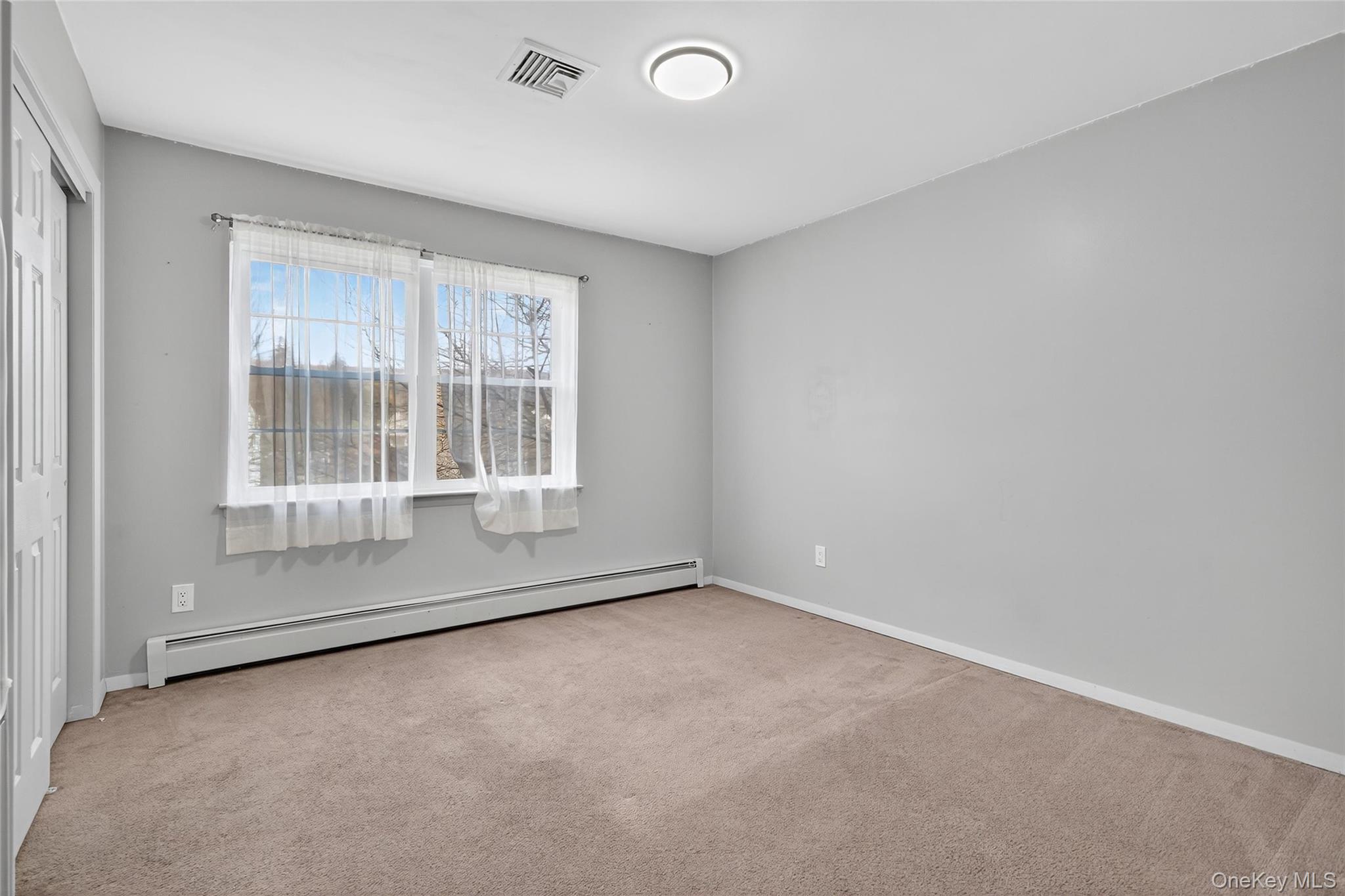 1 Lincoln Court, Highland Mills, NY 10930