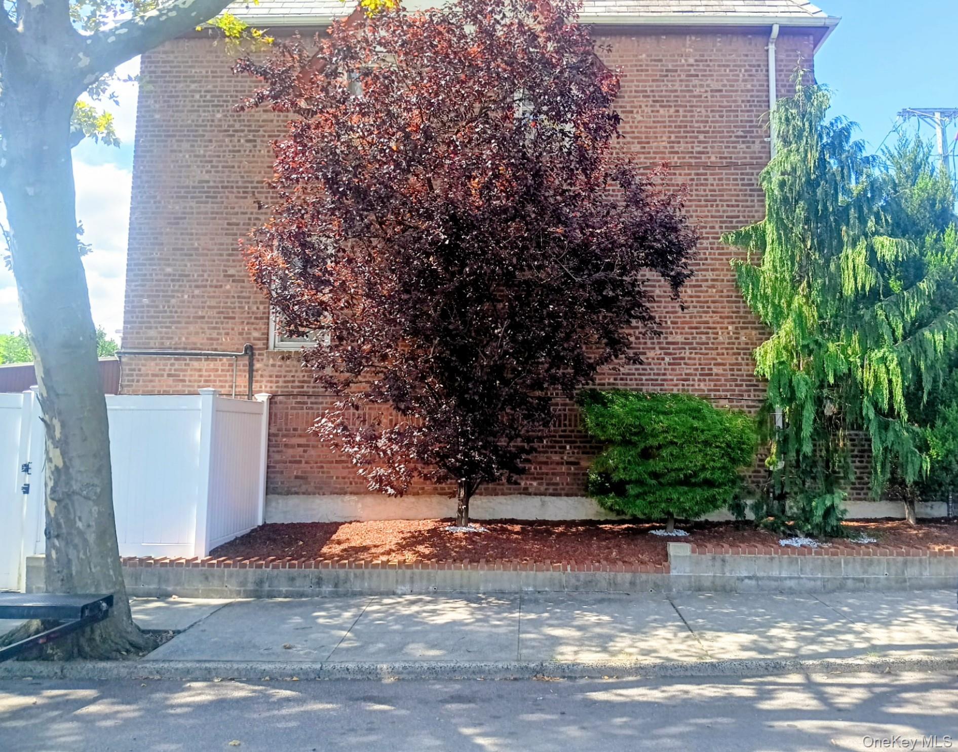 20520 33rd Avenue, Bayside, NY 11361