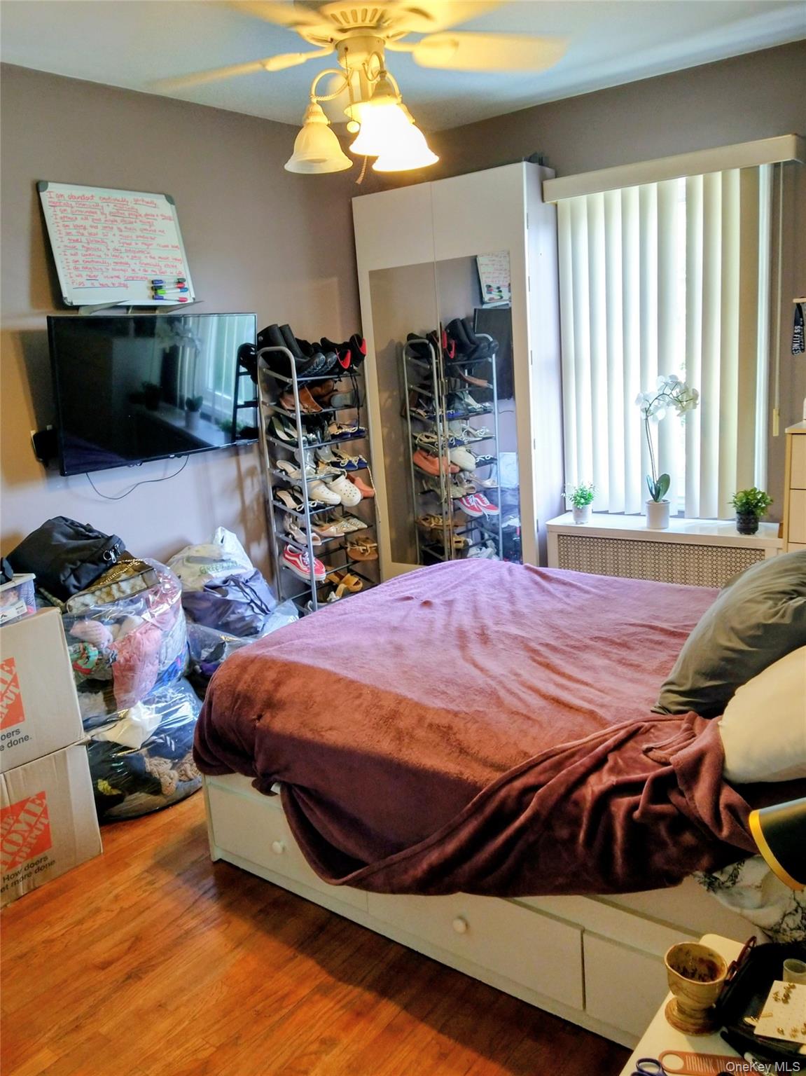 20520 33rd Avenue, Bayside, NY 11361